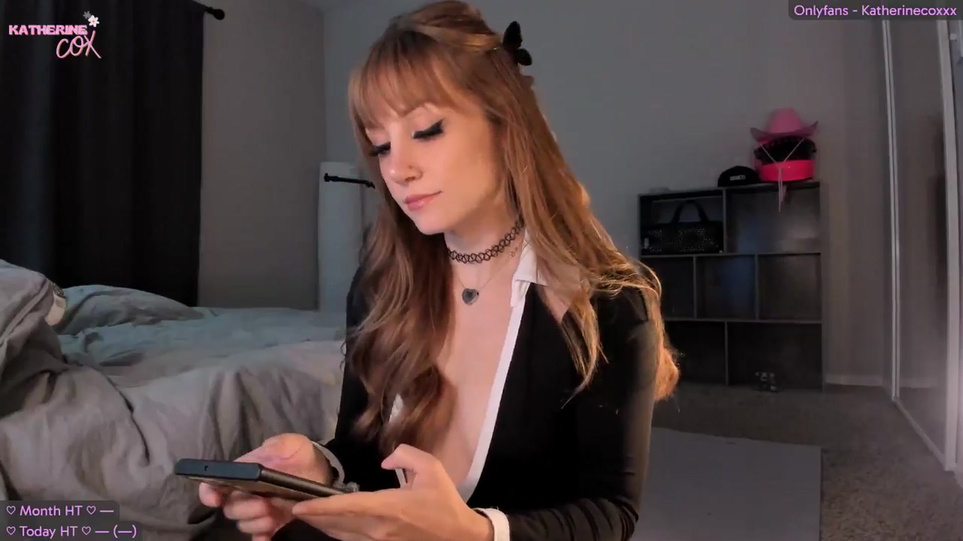 Gallery image thumbnail from KatherineCox's myfreecams stream on, 05/04/2024, 02:50 image 2 of 20