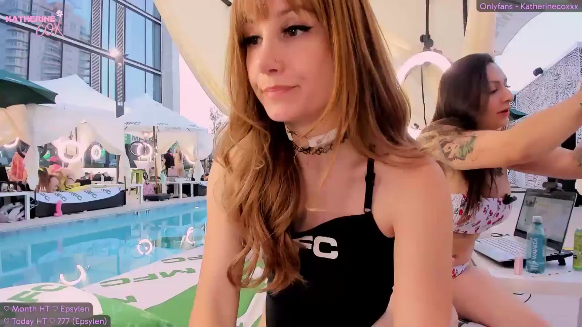 Gallery image thumbnail from KatherineCox's myfreecams stream on, 05/21/2024, 02:51 image 17 of 20