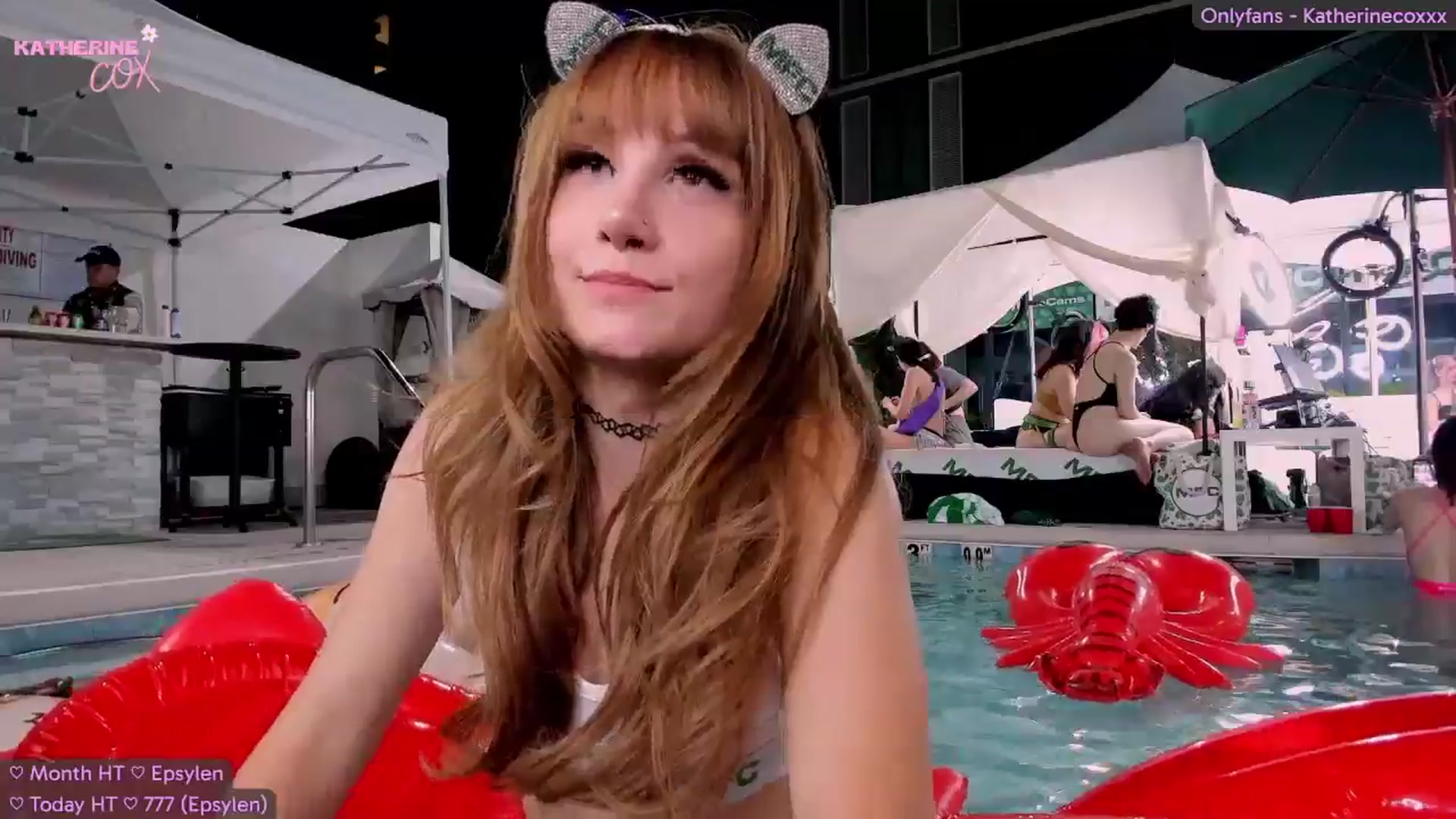 Gallery image thumbnail from KatherineCox's myfreecams stream on, 05/23/2024, 03:37 image 18 of 20