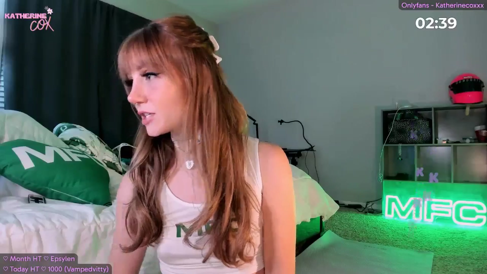 Gallery image thumbnail from KatherineCox's myfreecams stream on, 05/26/2024, 05:24 image 10 of 20
