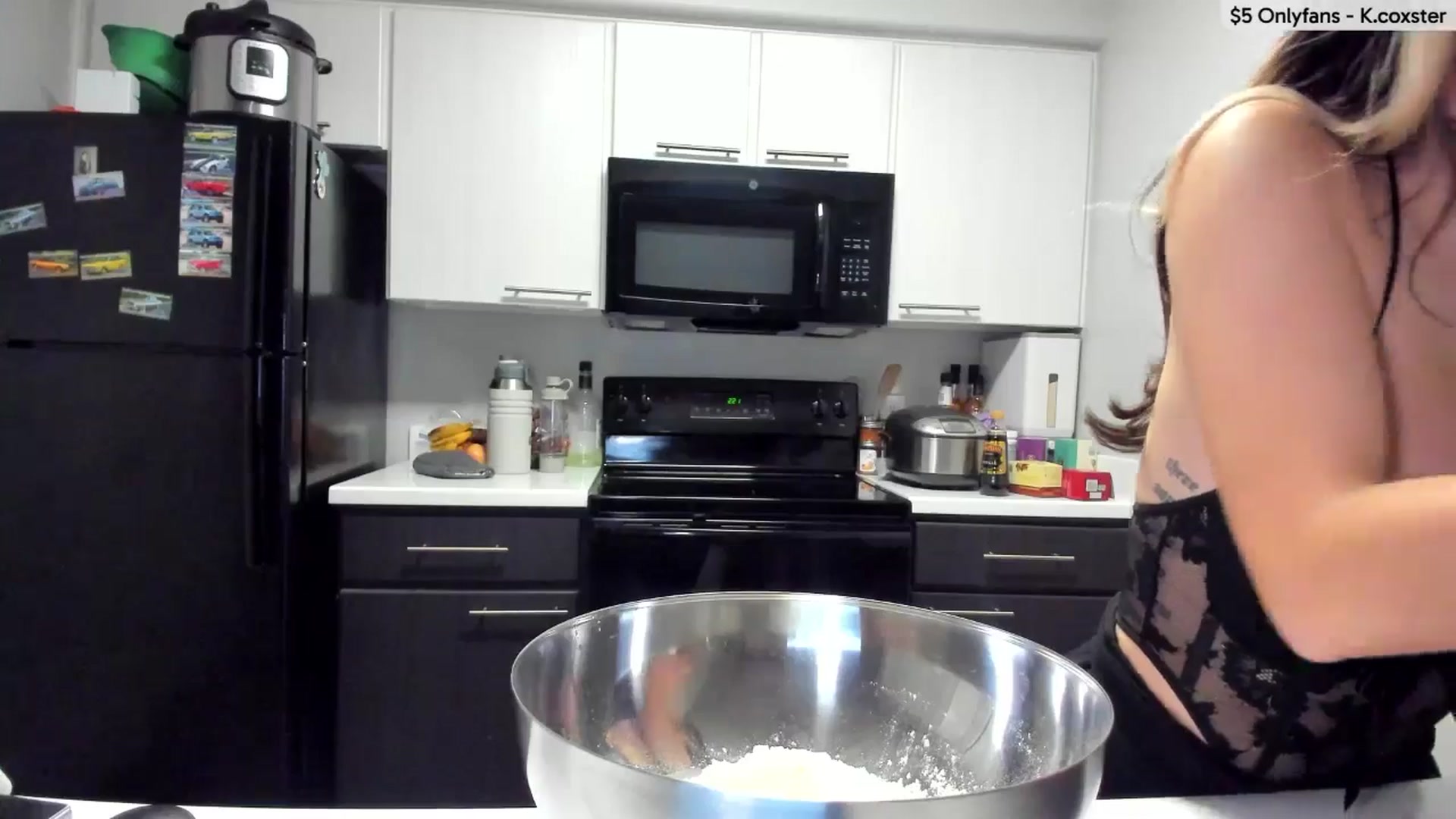 Gallery image thumbnail from KatherineCox's myfreecams stream on, 02/27/2025, 22:27 image 5 of 20