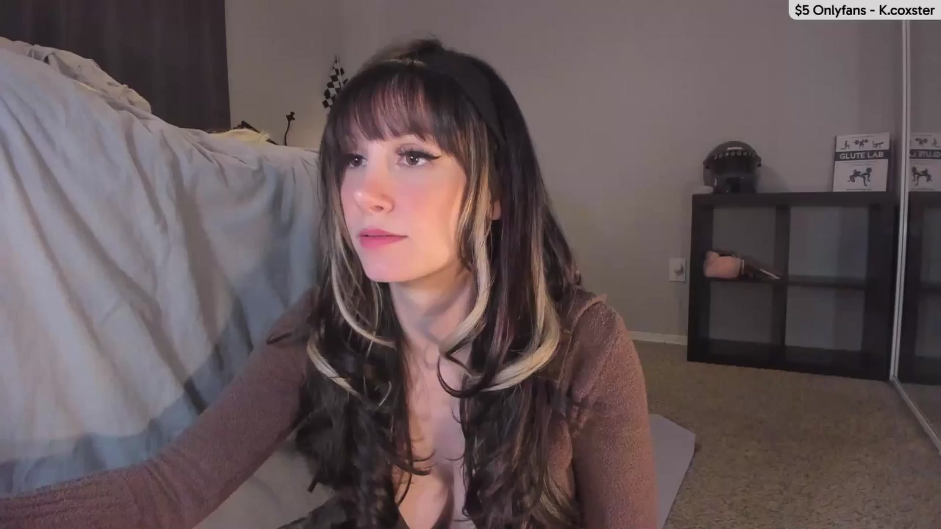 Gallery image thumbnail from KatherineCox's myfreecams stream on, 03/14/2025, 23:50 image 20 of 20