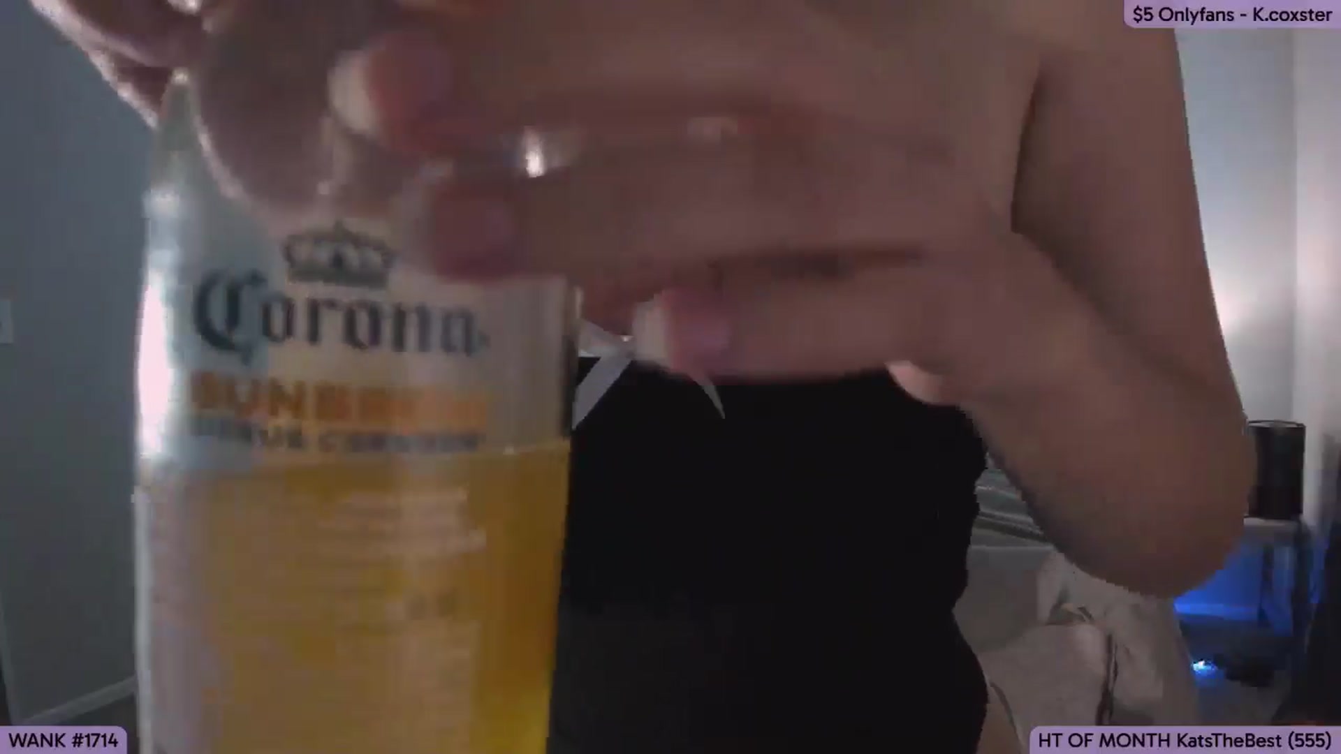 Gallery image thumbnail from KatherineCox's myfreecams stream on, 05/04/2025, 01:01 image 16 of 20