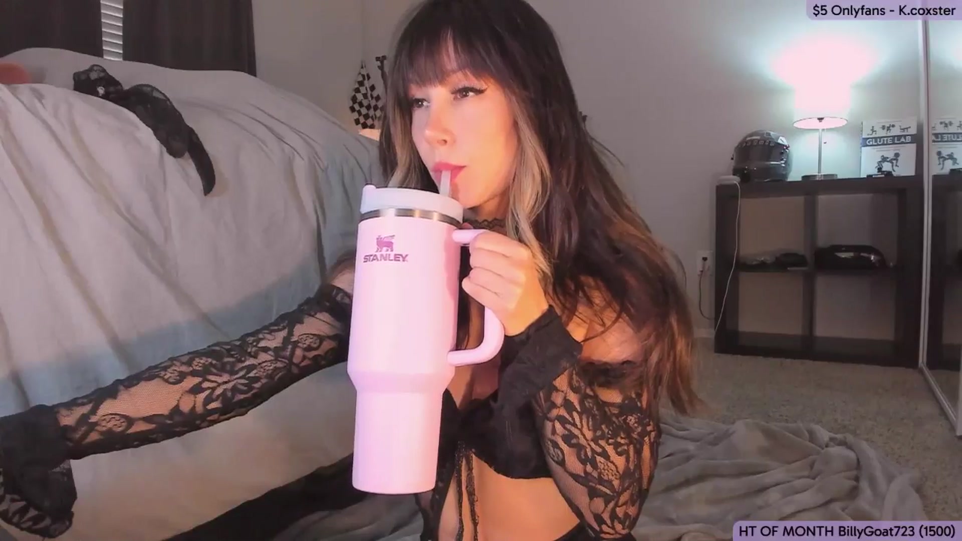 Gallery image thumbnail from KatherineCox's myfreecams stream on, 05/08/2025, 22:27 image 10 of 20