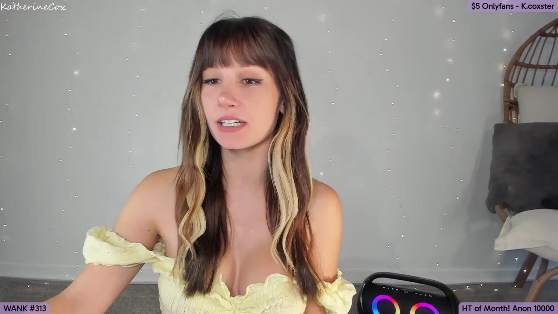 Gallery image thumbnail from KatherineCox's myfreecams stream on, 06/25/2025, 22:50 image 4 of 20