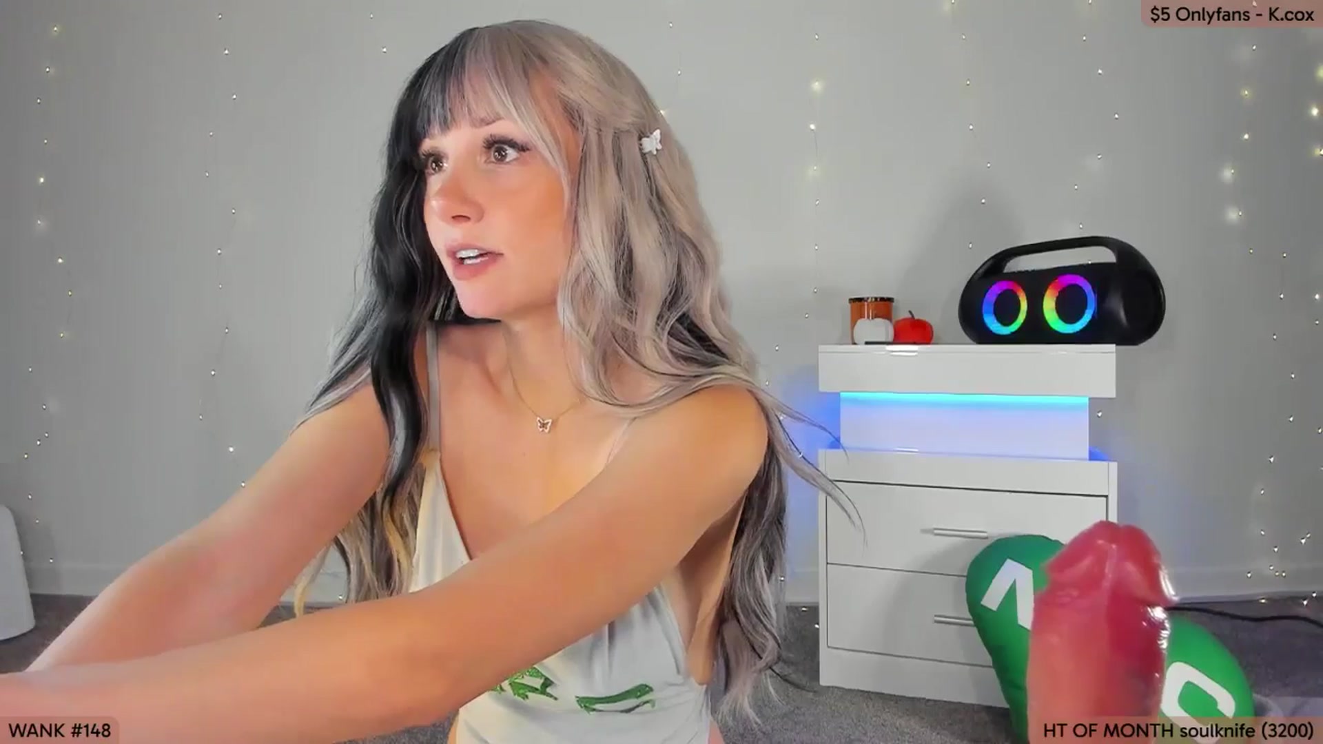 Gallery image thumbnail from KatherineCox's myfreecams stream on, 09/15/2025, 01:34 image 2 of 20