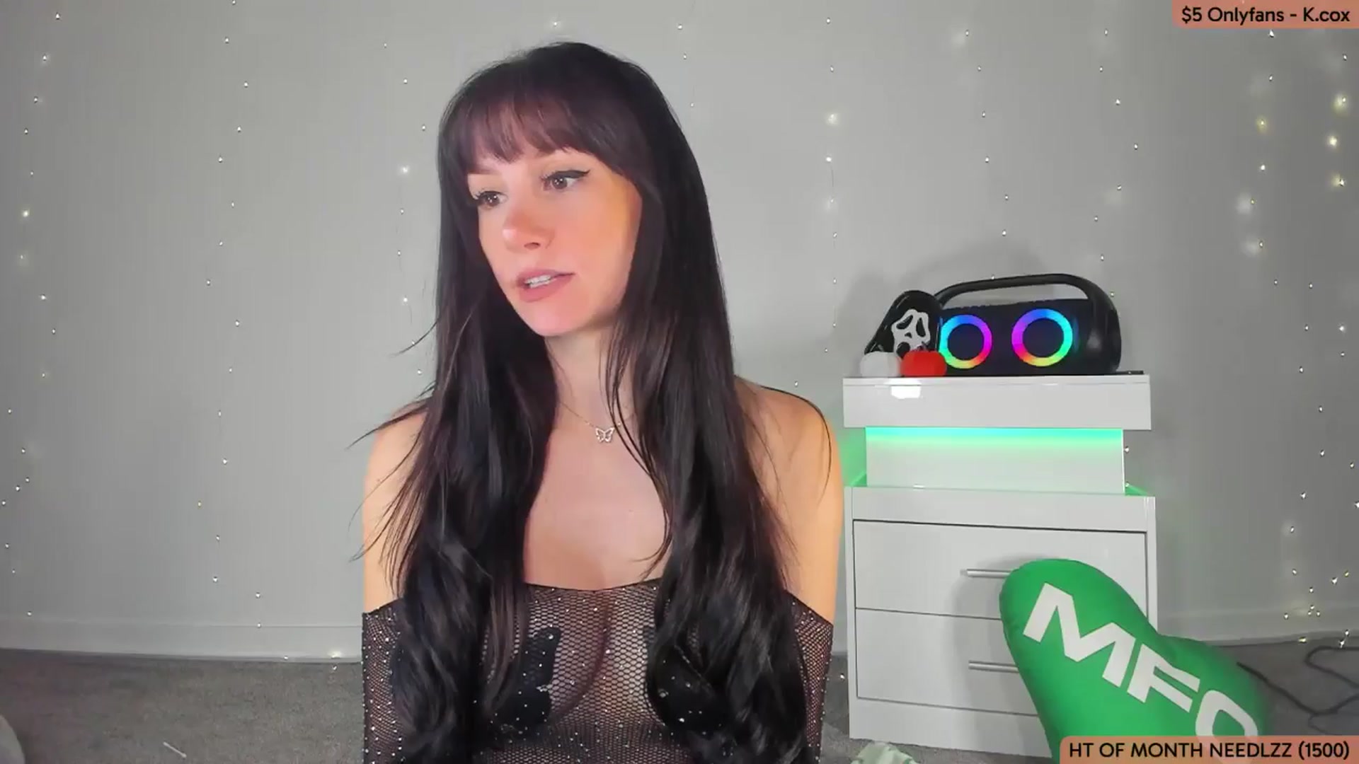 Gallery image thumbnail from KatherineCox's myfreecams stream on, 10/19/2025, 24:54 image 16 of 20