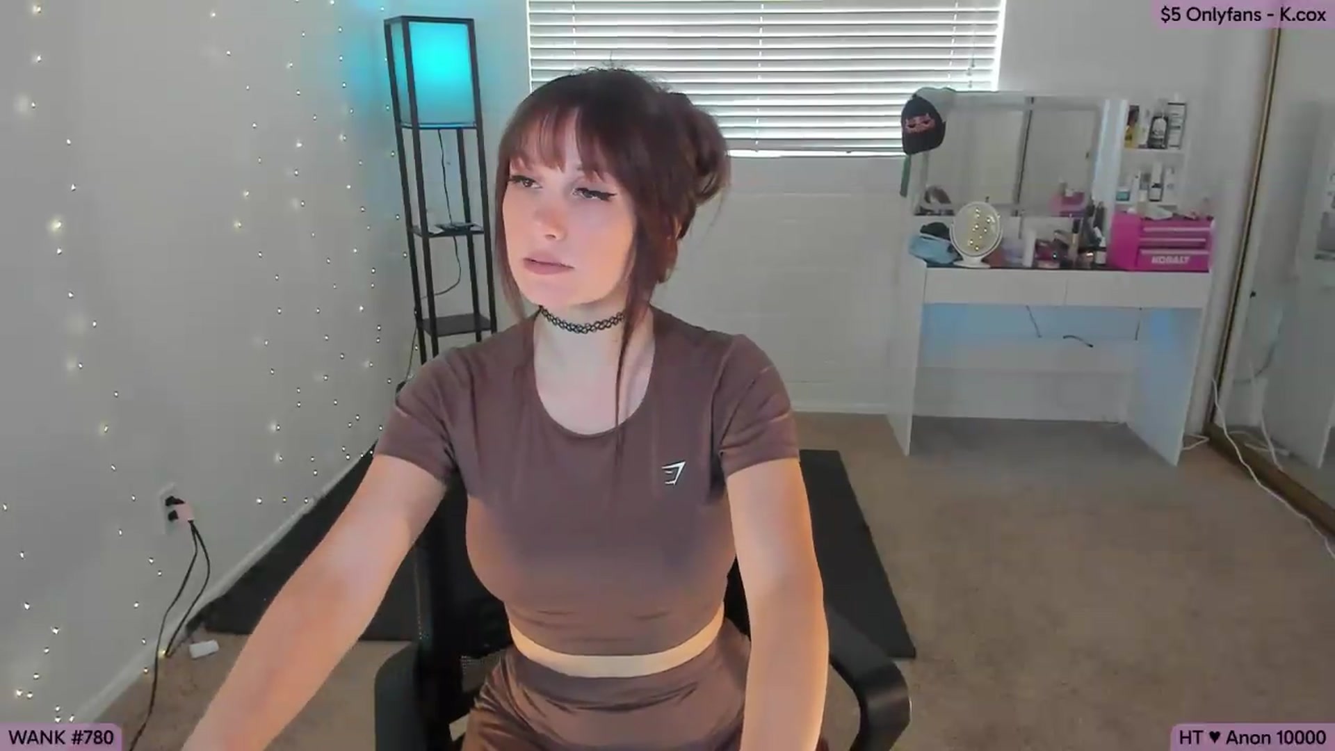 Gallery image thumbnail from KatherineCox's myfreecams stream on, 04/27/2026, 01:02 image 2 of 20