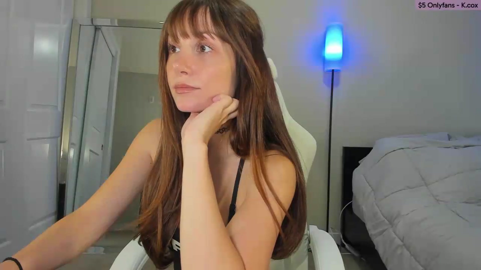 Gallery image thumbnail from KatherineCox's myfreecams stream on, 07/22/2026, 20:29 image 9 of 20