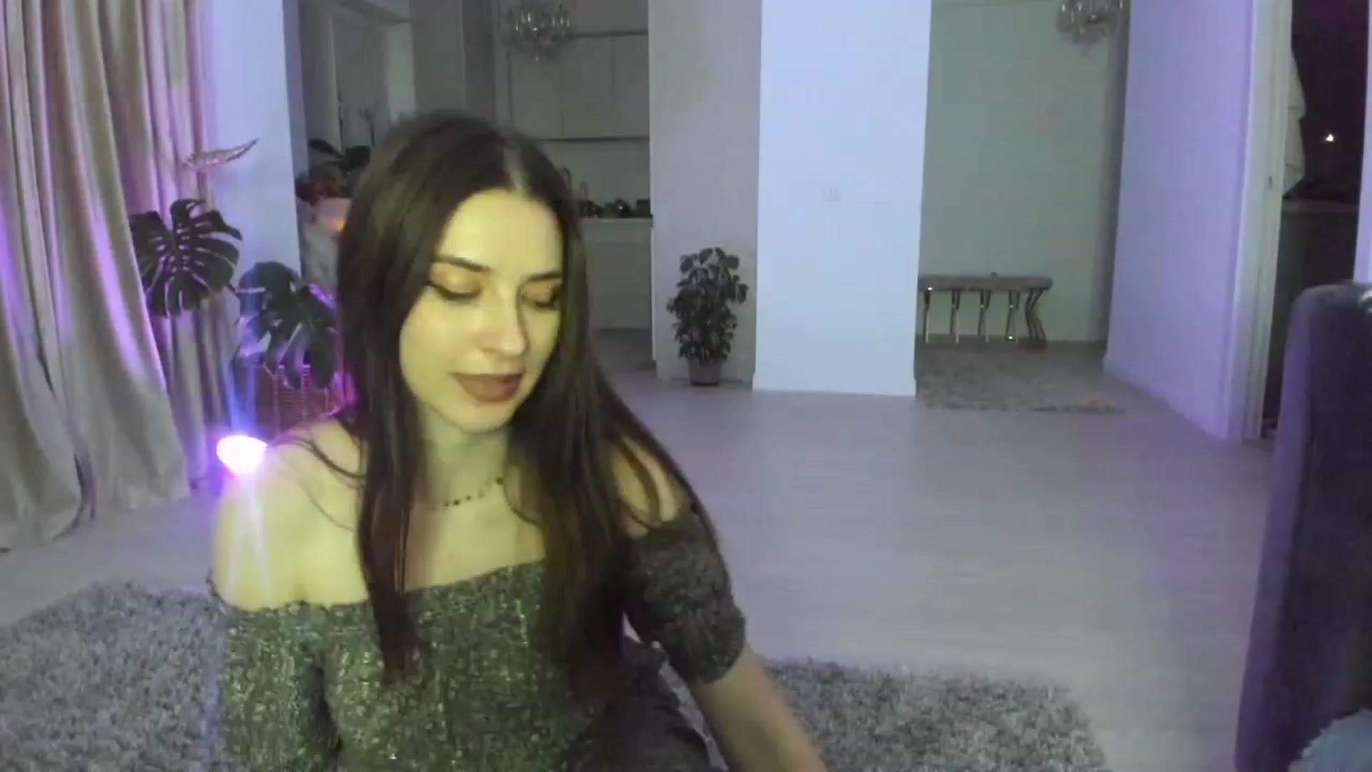 Gallery image thumbnail from Kathryn's myfreecams stream on, 12/18/2022, 22:57 image 13 of 20