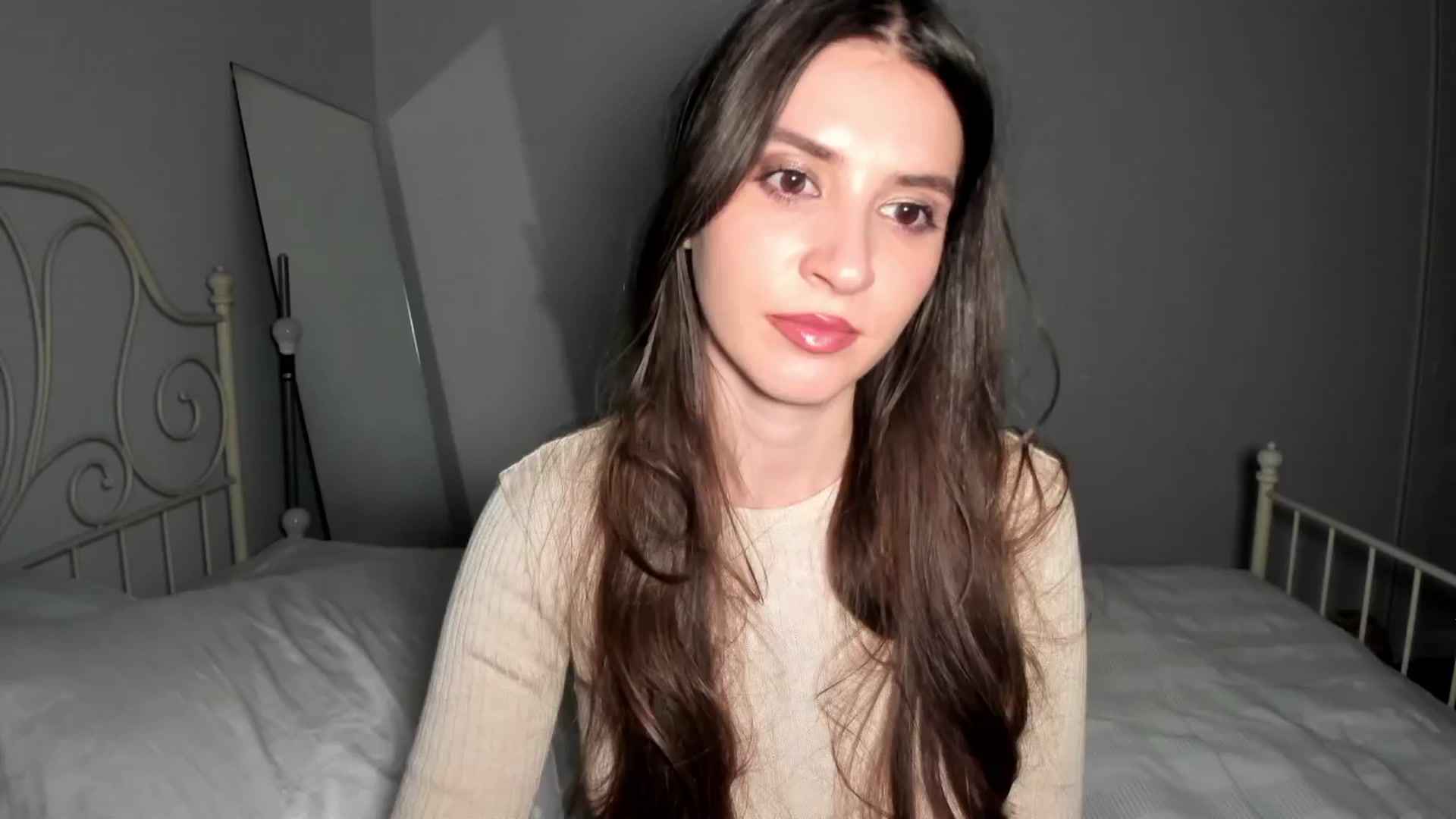 Gallery image thumbnail from Kathryn's myfreecams stream on, 03/24/2024, 24:07 image 3 of 20