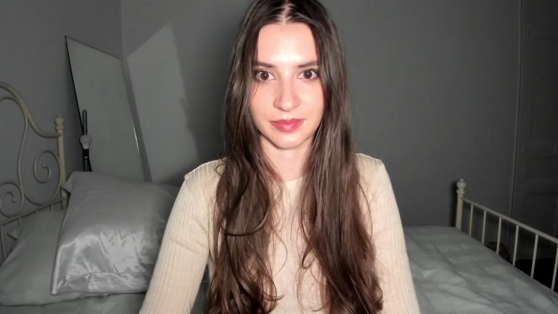 Gallery image thumbnail from Kathryn's myfreecams stream on, 03/24/2024, 01:16 image 18 of 20