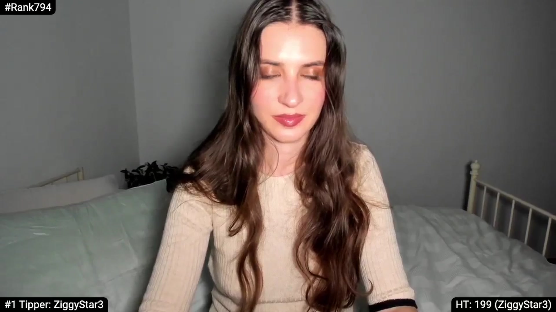 Gallery image thumbnail from Kathryn's myfreecams stream on, 03/31/2024, 22:22 image 14 of 20