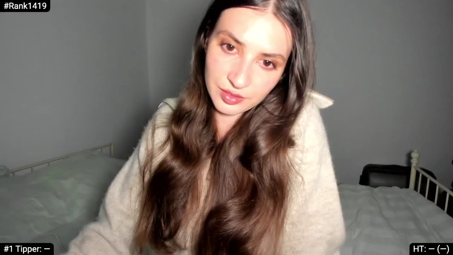 Gallery image thumbnail from Kathryn's myfreecams stream on, 04/20/2024, 22:15 image 1 of 20