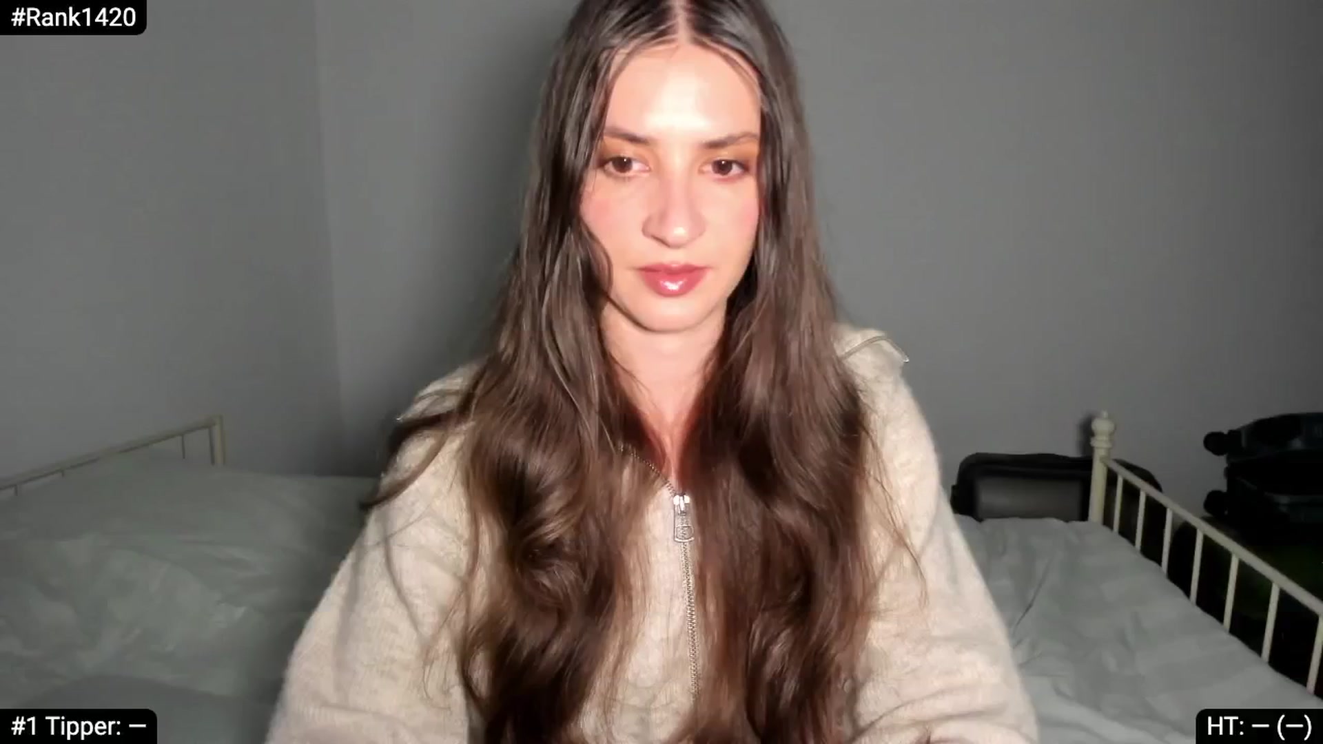 Gallery image thumbnail from Kathryn's myfreecams stream on, 04/20/2024, 22:15 image 4 of 20