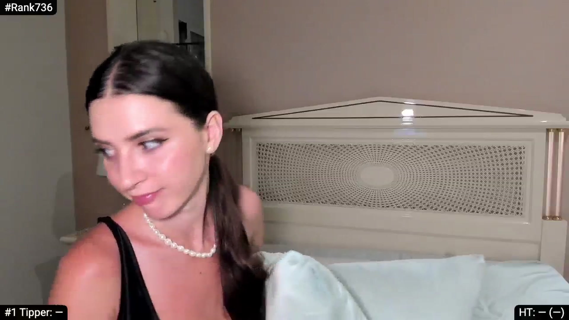 Gallery image thumbnail from Kathryn's myfreecams stream on, 07/25/2024, 21:45 image 18 of 20