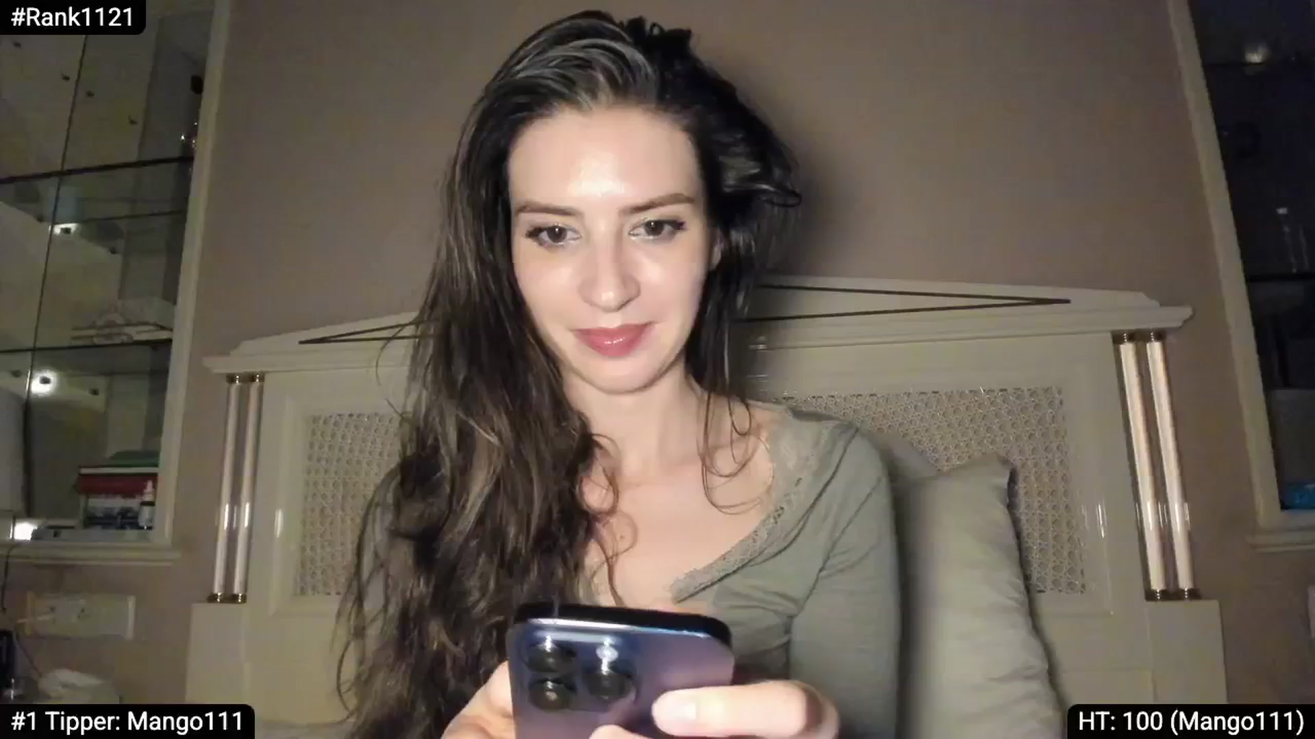Gallery image thumbnail from Kathryn's myfreecams stream on, 04/26/2025, 23:14 image 12 of 20