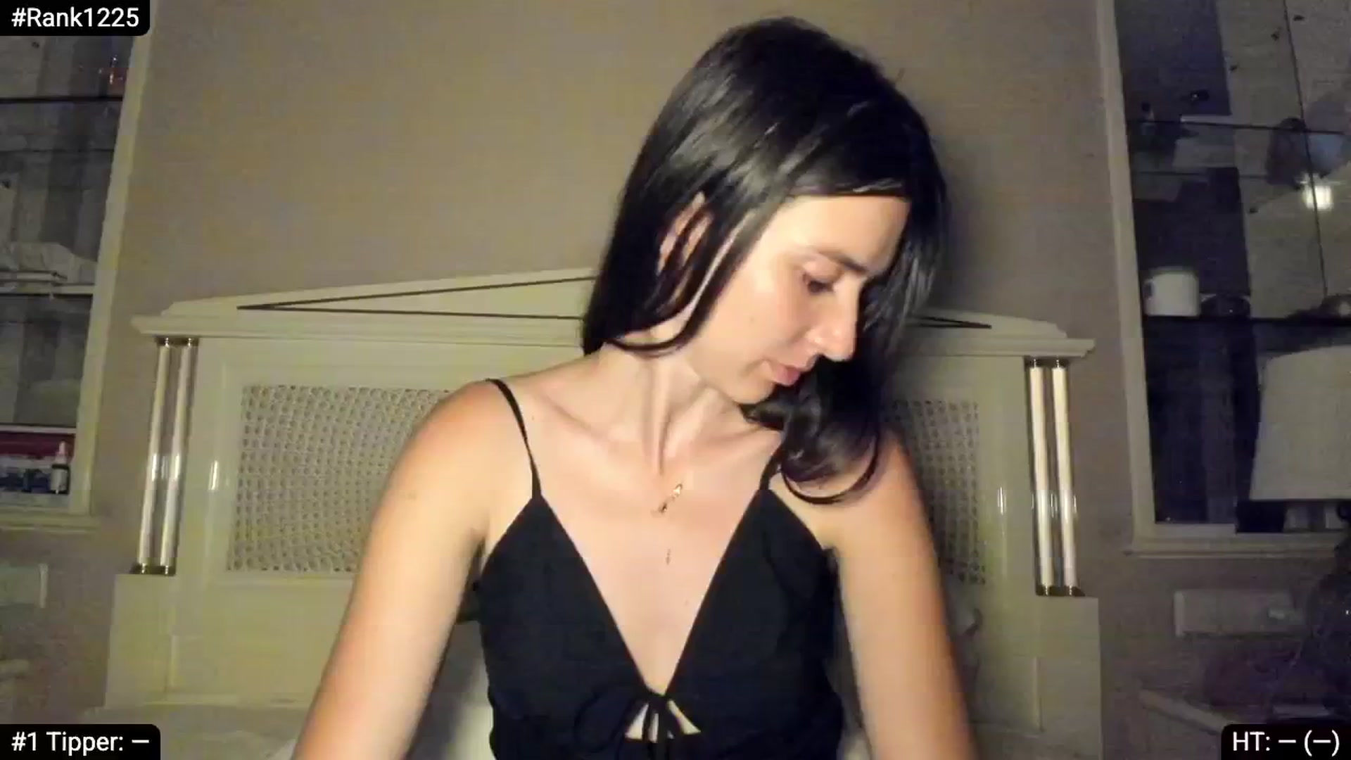 Gallery image thumbnail from Kathryn's myfreecams stream on, 06/27/2025, 22:36 image 17 of 20