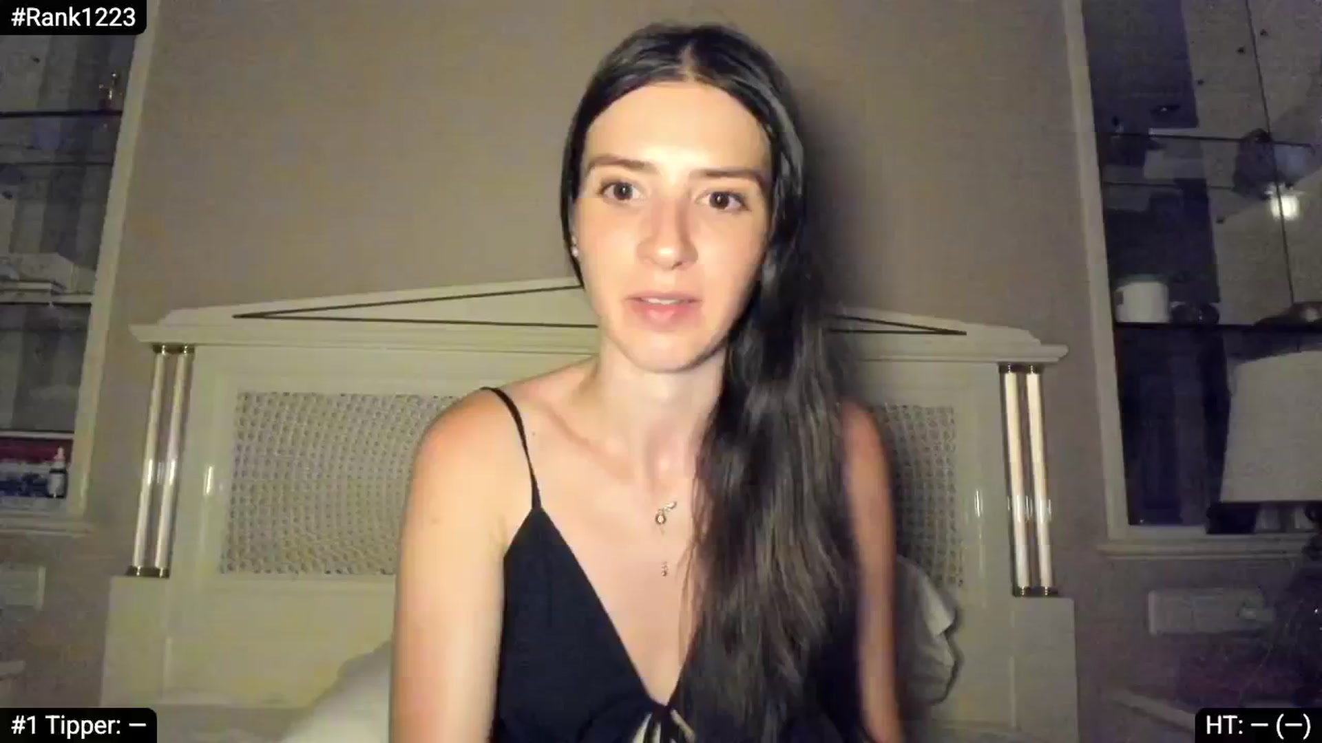 Gallery image thumbnail from Kathryn's myfreecams stream on, 06/27/2025, 22:36 image 11 of 20