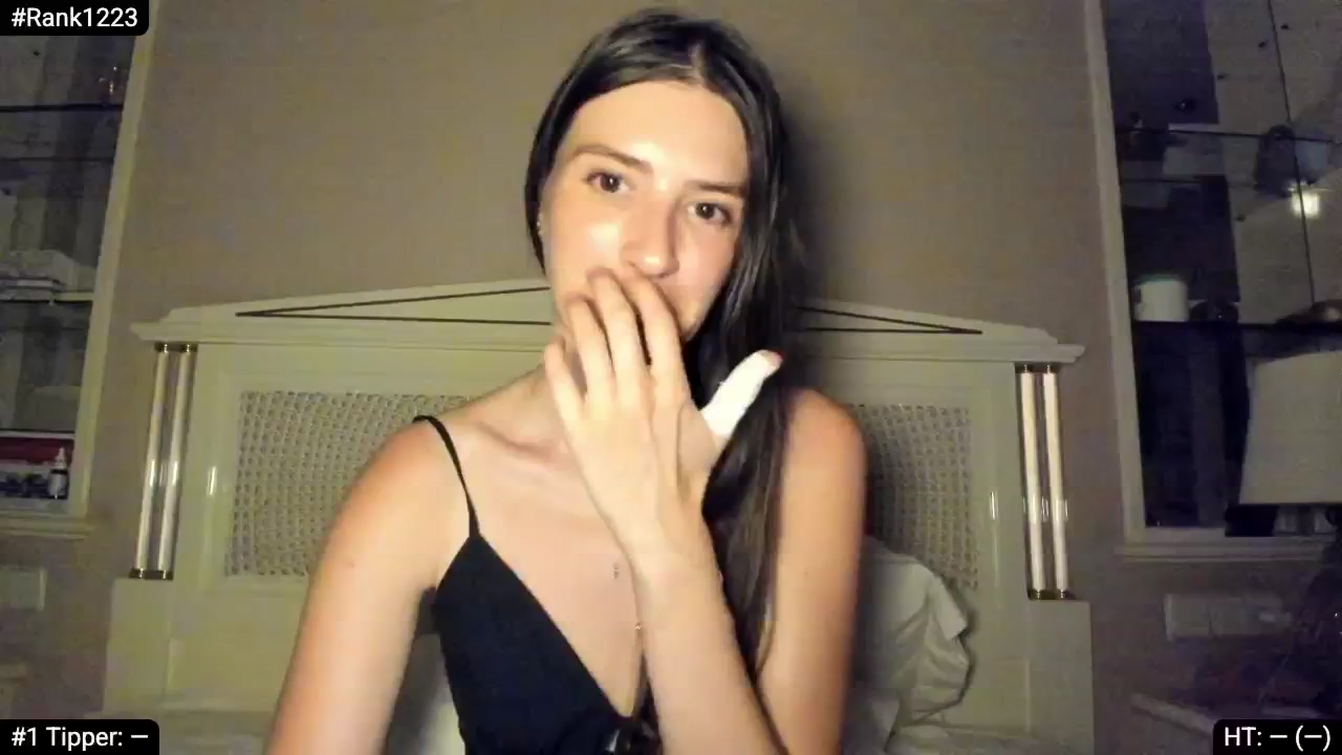 Gallery image thumbnail from Kathryn's myfreecams stream on, 06/27/2025, 22:36 image 13 of 20