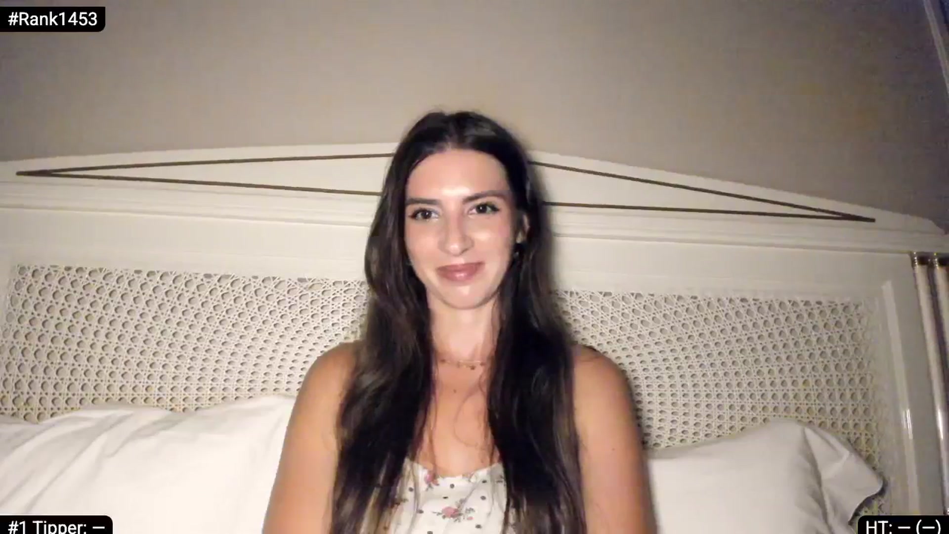 Gallery image thumbnail from Kathryn's myfreecams stream on, 08/25/2025, 21:17 image 14 of 20