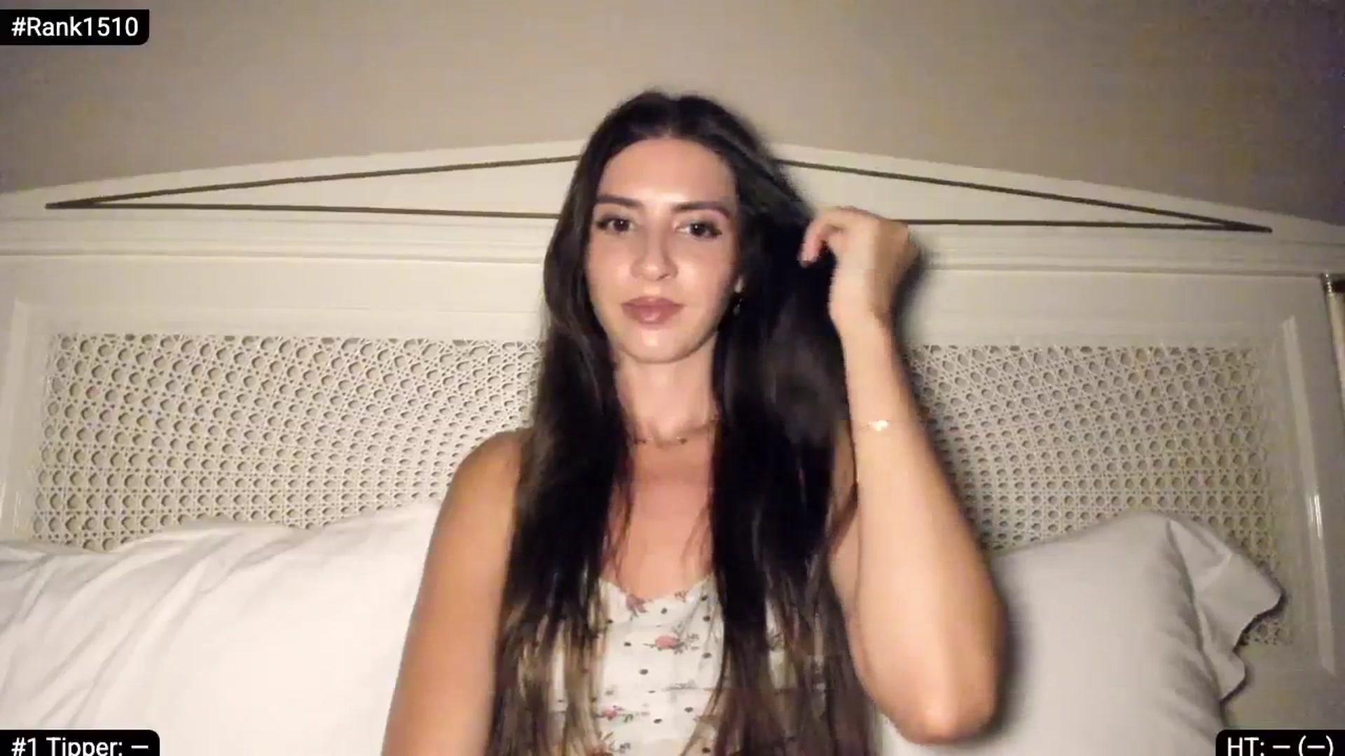 Gallery image thumbnail from Kathryn's myfreecams stream on, 08/25/2025, 21:17 image 6 of 20