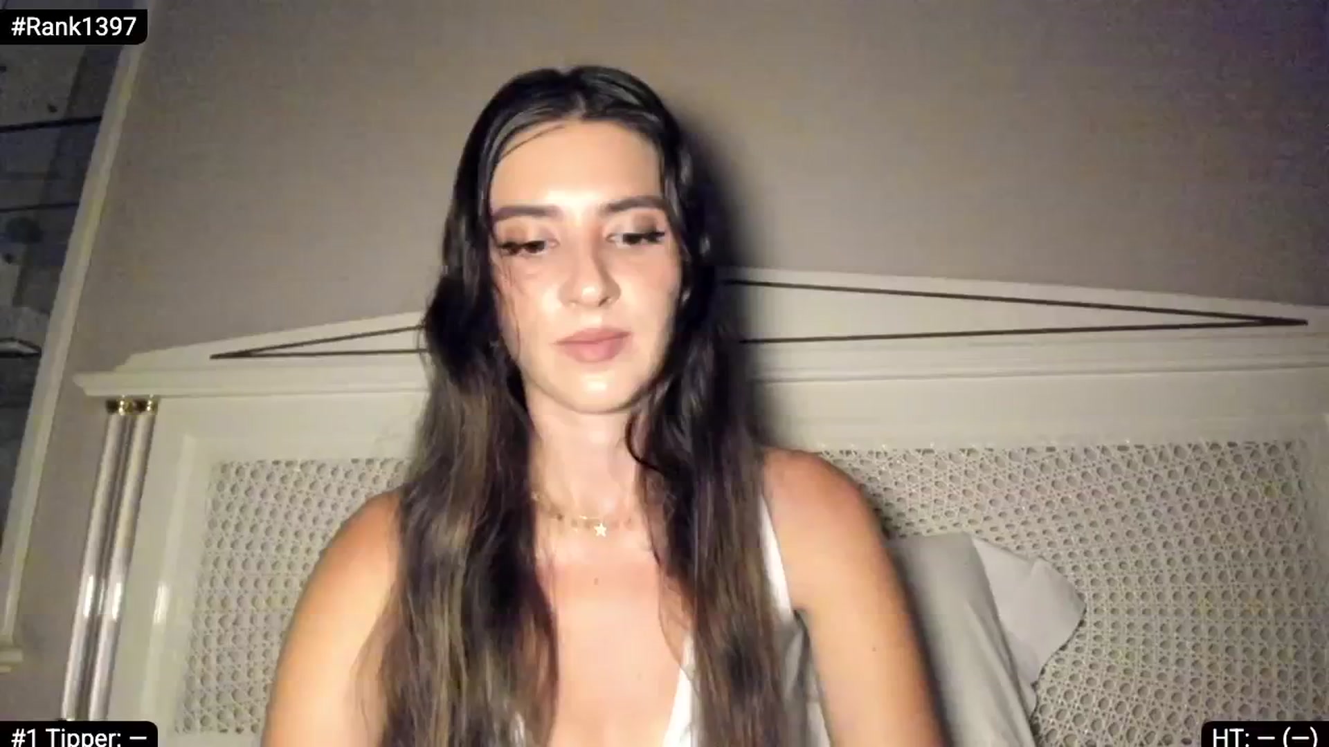 Gallery image thumbnail from Kathryn's myfreecams stream on, 08/26/2025, 21:02 image 3 of 20