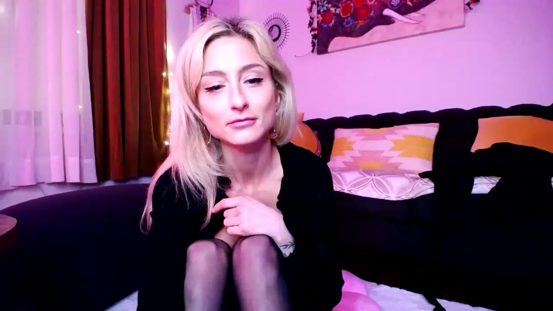 Gallery image thumbnail from KathrynMae's myfreecams stream on, 02/09/2023, 03:24 image 16 of 20