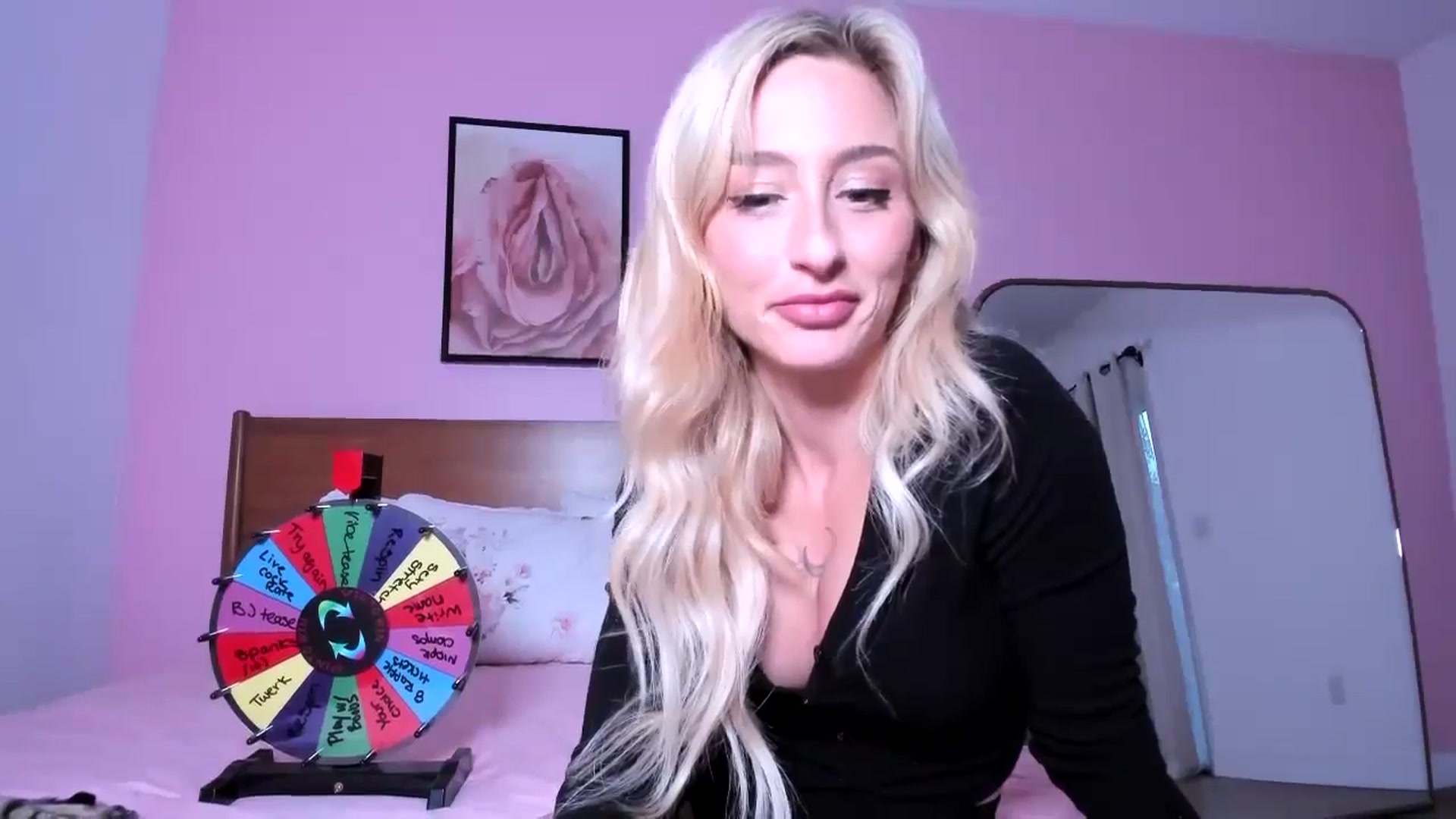 Gallery image thumbnail from KathrynMae's myfreecams stream on, 03/28/2025, 02:22 image 9 of 20