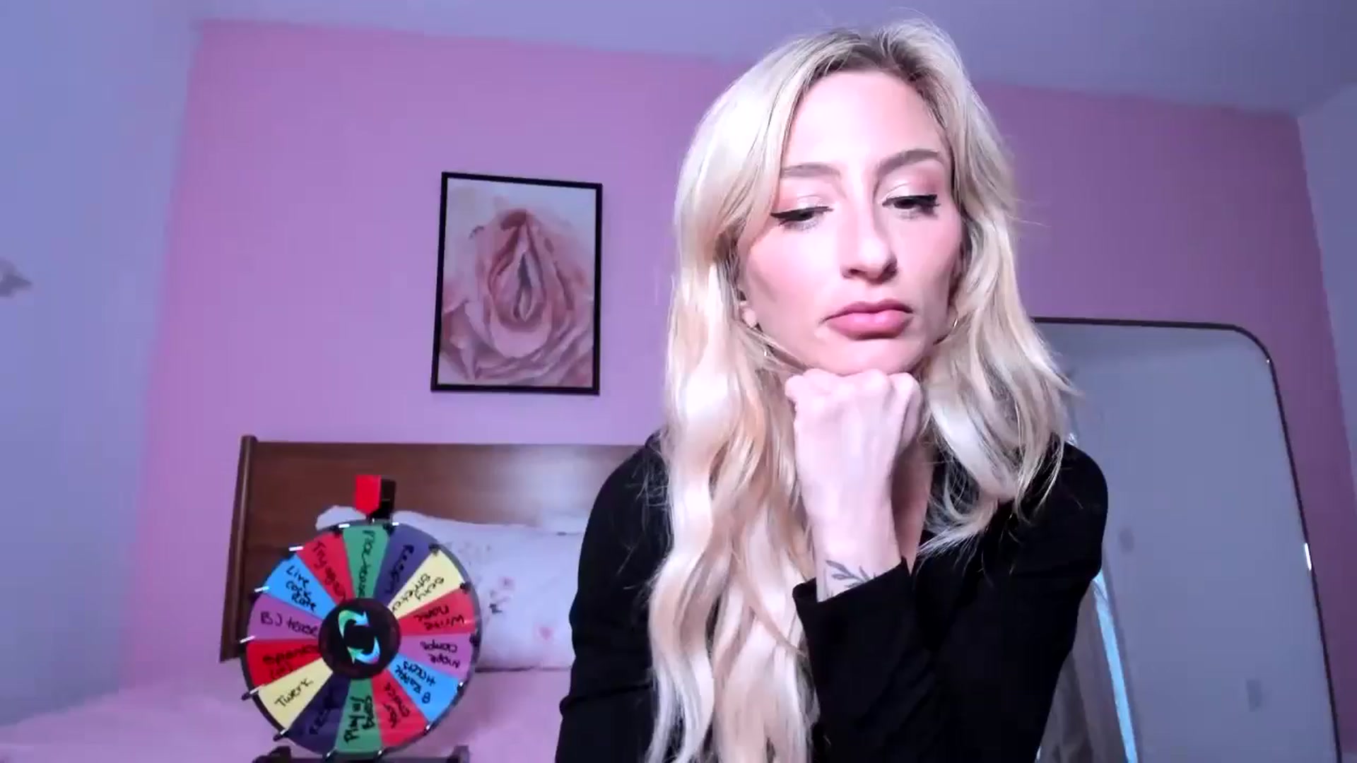 Gallery image thumbnail from KathrynMae's myfreecams stream on, 03/28/2025, 02:22 image 1 of 20