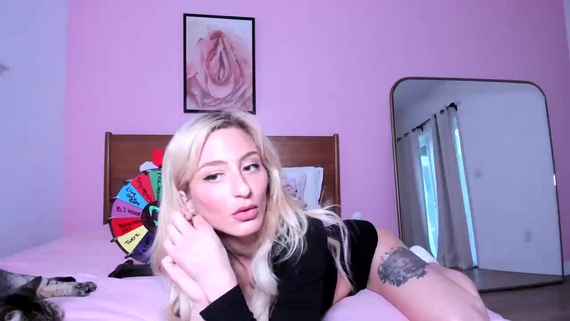 Gallery image thumbnail from KathrynMae's myfreecams stream on, 03/28/2025, 02:22 image 2 of 20