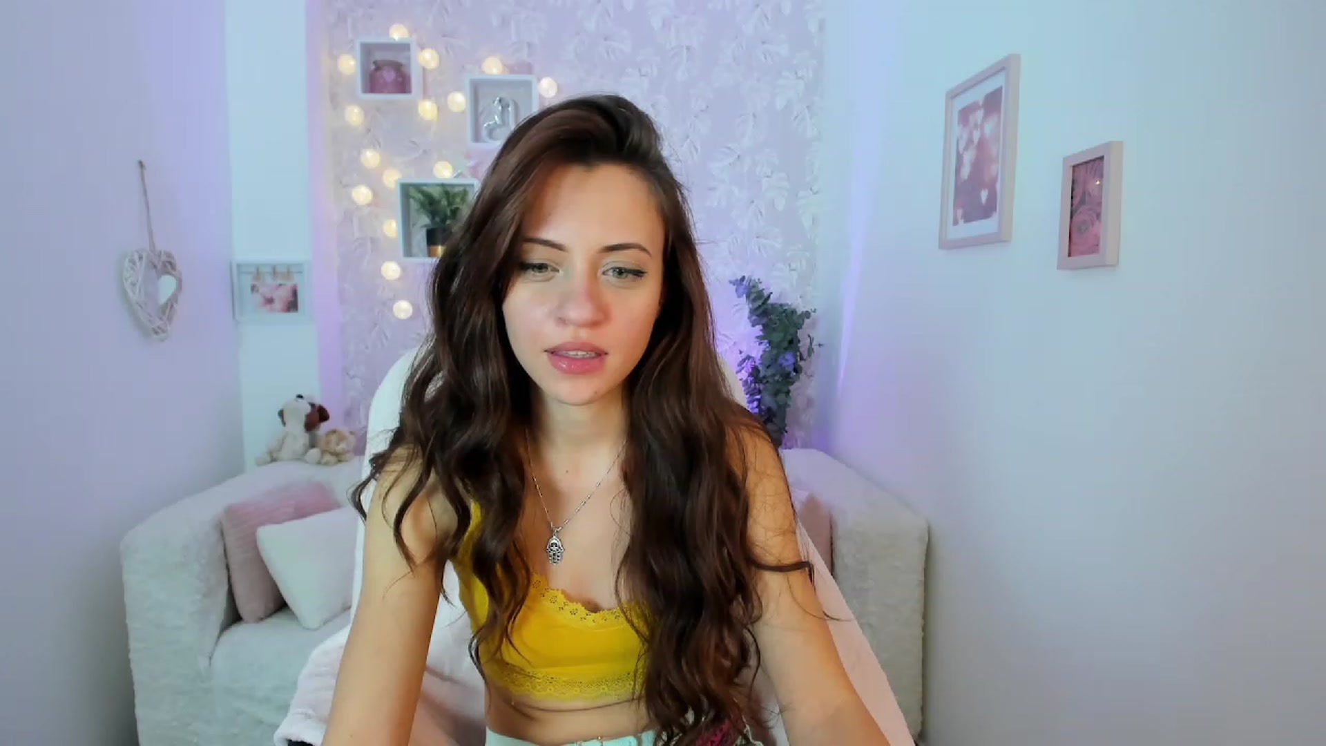 Gallery image thumbnail from Kathy_White's myfreecams stream on, 01/20/2023, 17:55 image 16 of 20