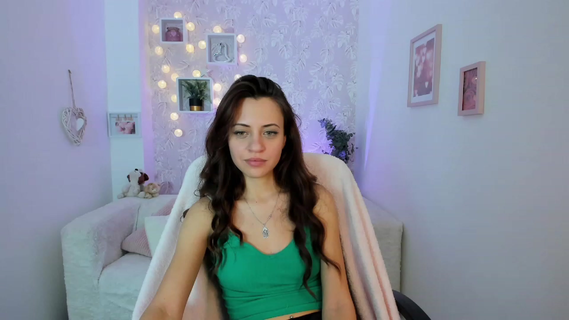 Gallery image thumbnail from Kathy_White's myfreecams stream on, 01/21/2023, 18:11 image 12 of 20
