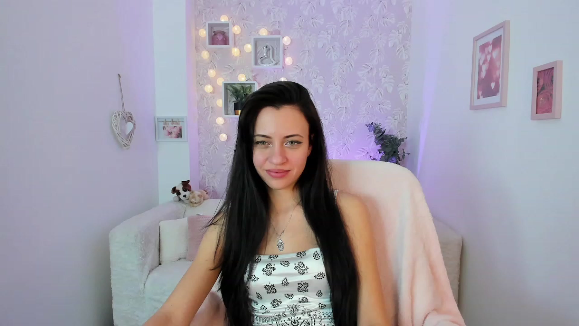 Gallery image thumbnail from Kathy_White's myfreecams stream on, 01/29/2023, 14:50 image 15 of 20