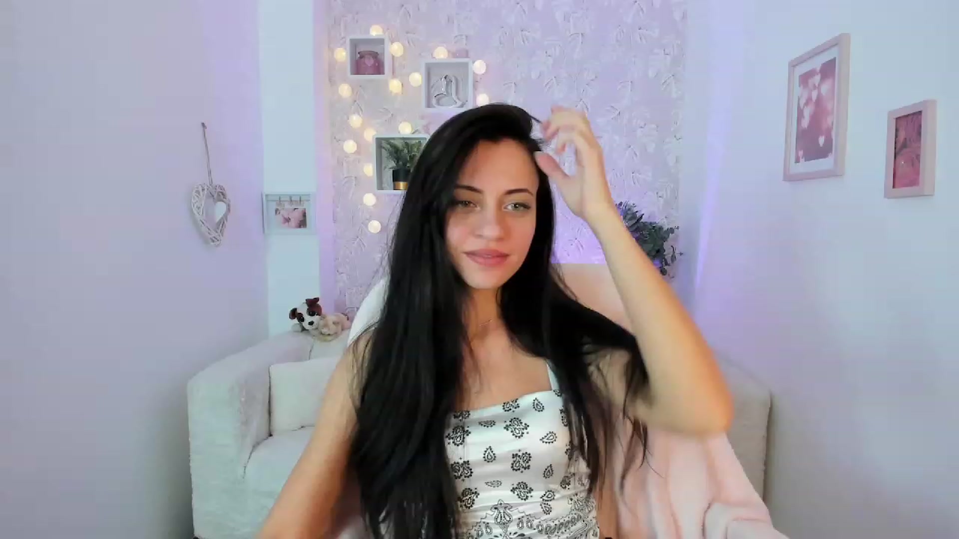 Gallery image thumbnail from Kathy_White's myfreecams stream on, 01/29/2023, 16:42 image 5 of 20