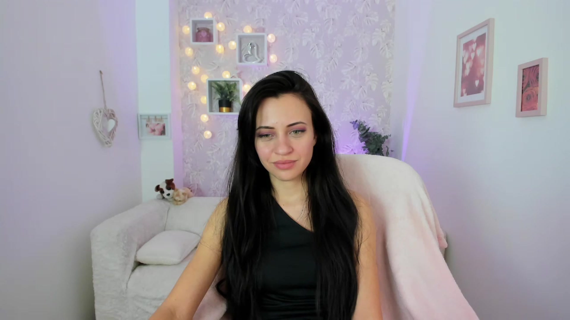 Gallery image thumbnail from Kathy_White's myfreecams stream on, 01/30/2023, 15:34 image 18 of 20