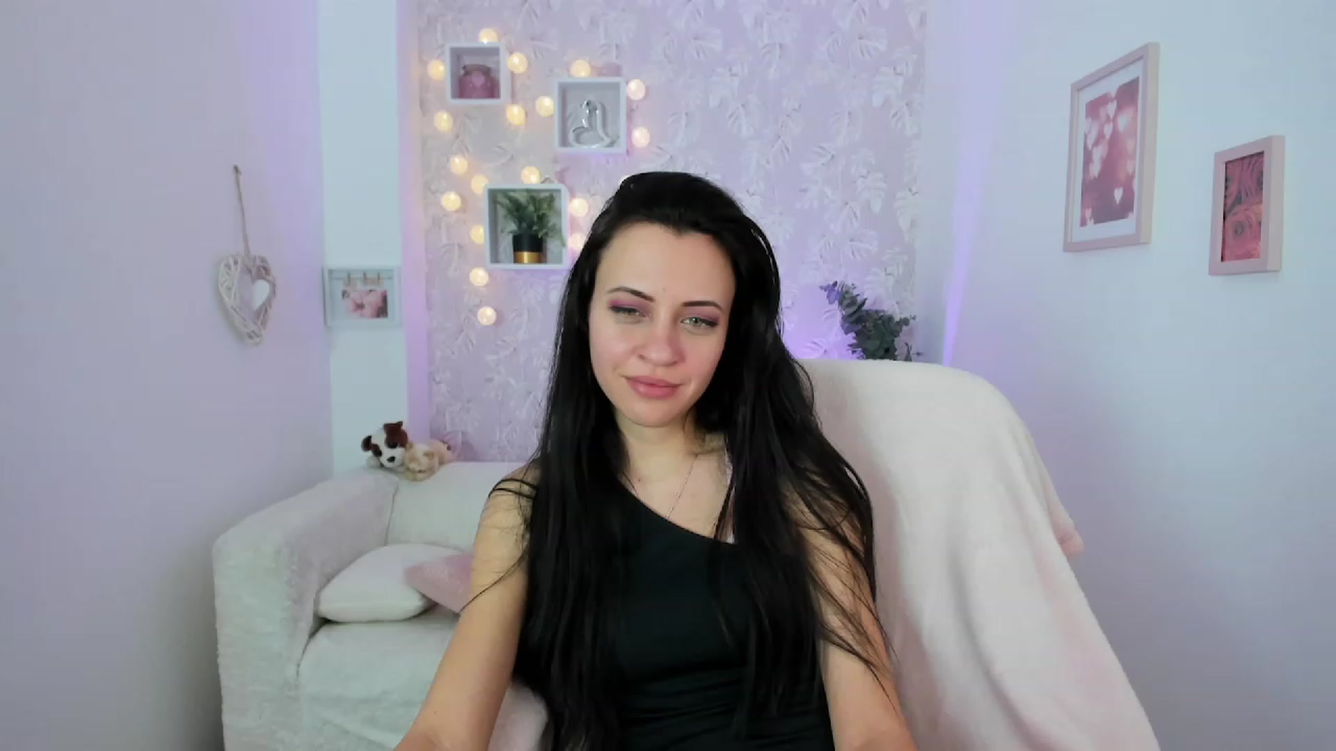 Gallery image thumbnail from Kathy_White's myfreecams stream on, 01/30/2023, 18:48 image 9 of 20