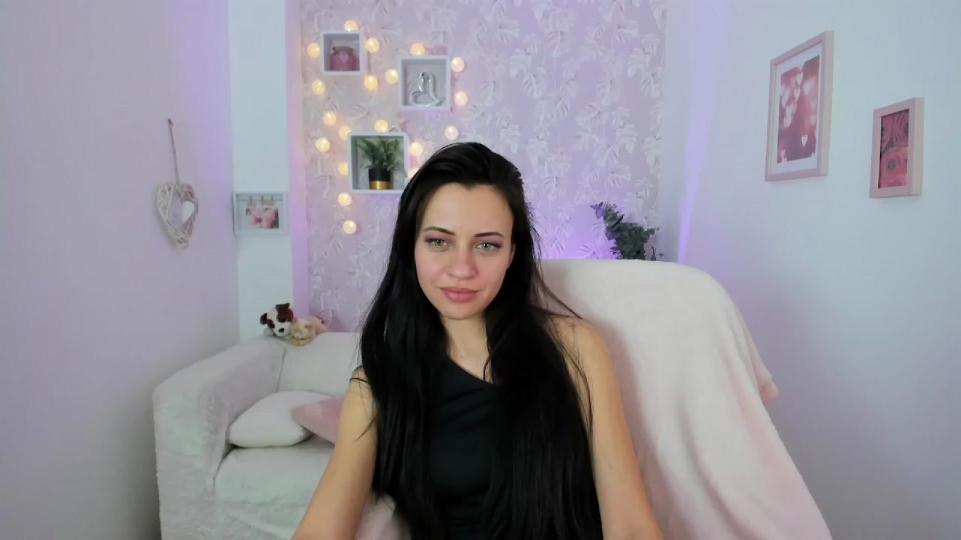 Gallery image thumbnail from Kathy_White's myfreecams stream on, 01/30/2023, 18:48 image 13 of 20