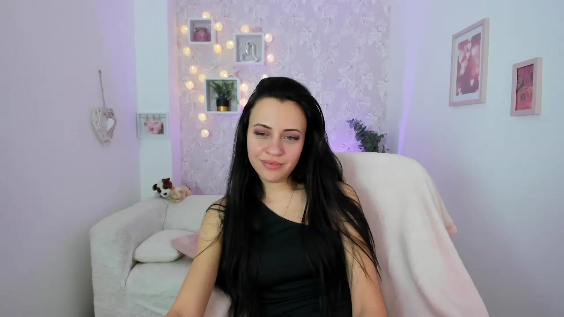 Gallery image thumbnail from Kathy_White's myfreecams stream on, 01/30/2023, 18:48 image 10 of 20