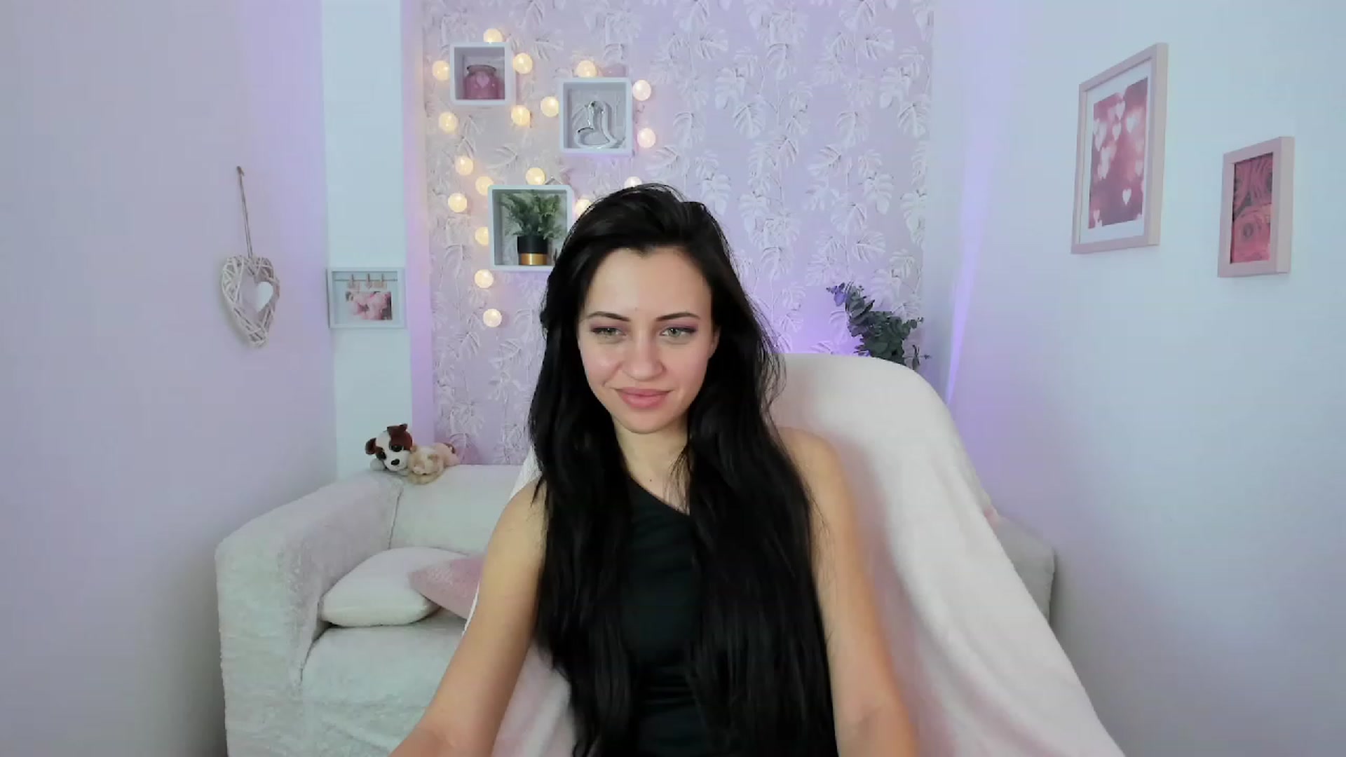 Gallery image thumbnail from Kathy_White's myfreecams stream on, 01/30/2023, 18:48 image 5 of 20