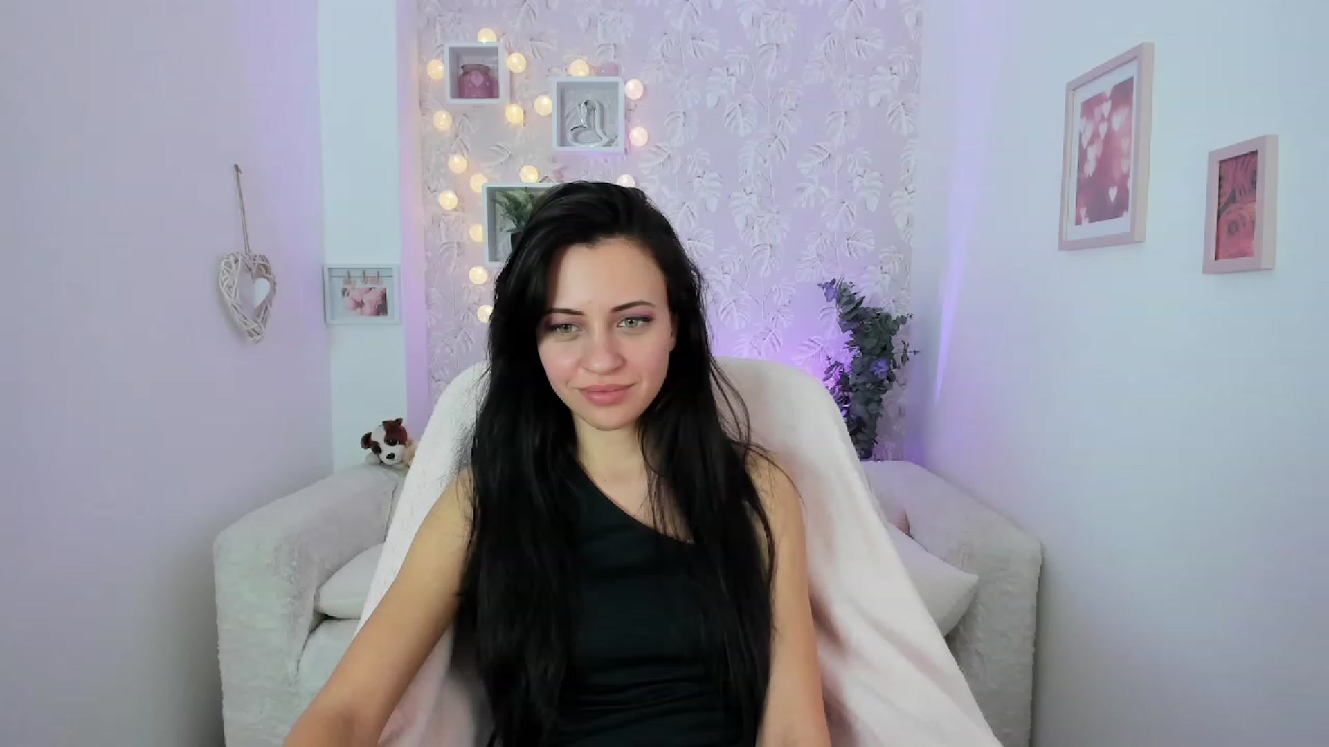 Gallery image thumbnail from Kathy_White's myfreecams stream on, 01/30/2023, 18:48 image 8 of 20