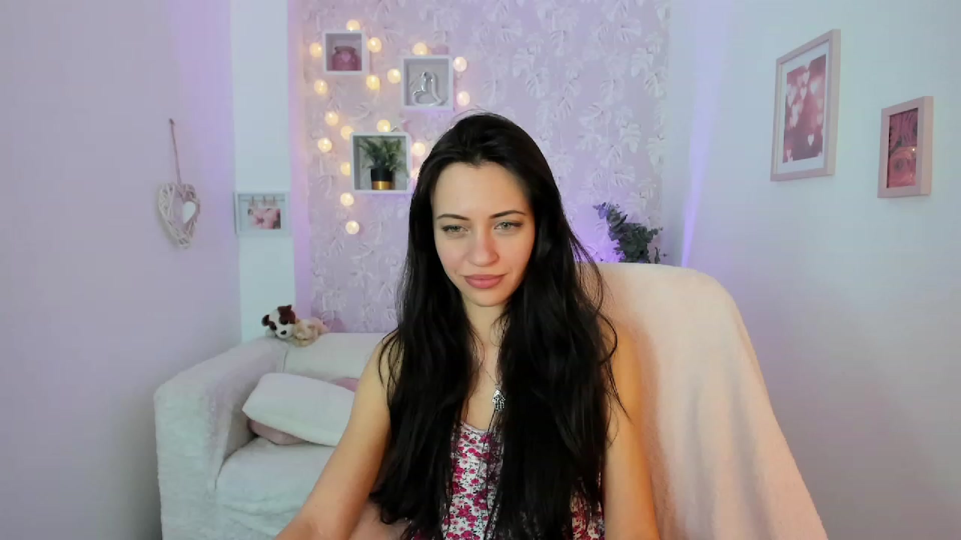 Gallery image thumbnail from Kathy_White's myfreecams stream on, 02/03/2023, 14:56 image 6 of 20