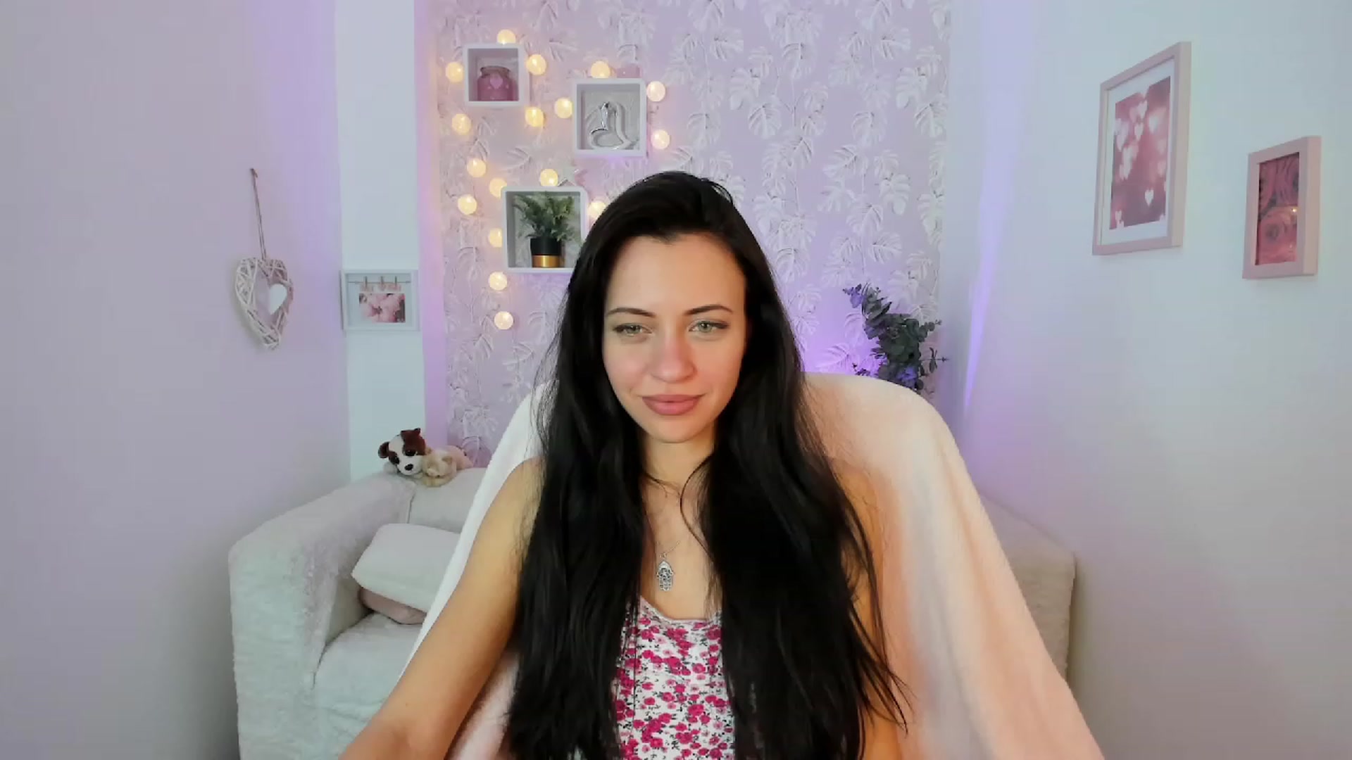 Gallery image thumbnail from Kathy_White's myfreecams stream on, 02/03/2023, 15:57 image 4 of 20