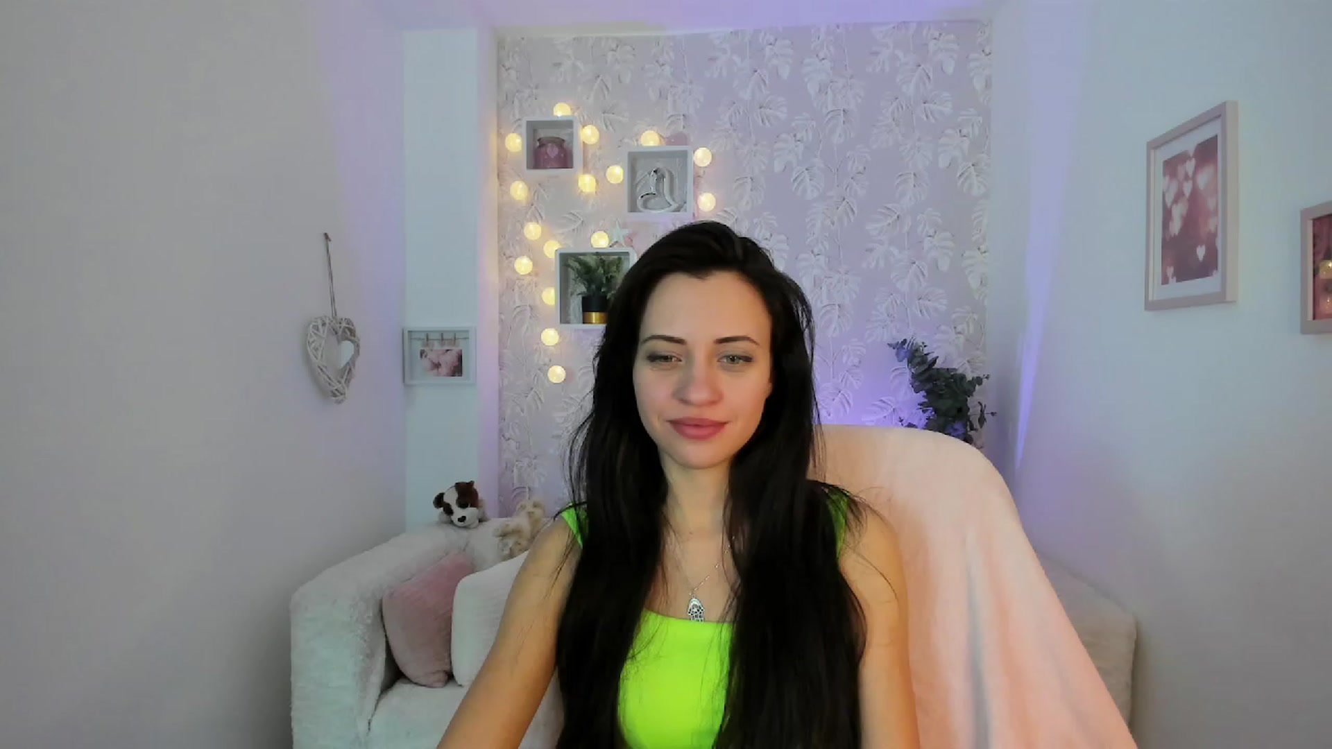 Gallery image thumbnail from Kathy_White's myfreecams stream on, 02/07/2023, 15:04 image 2 of 20
