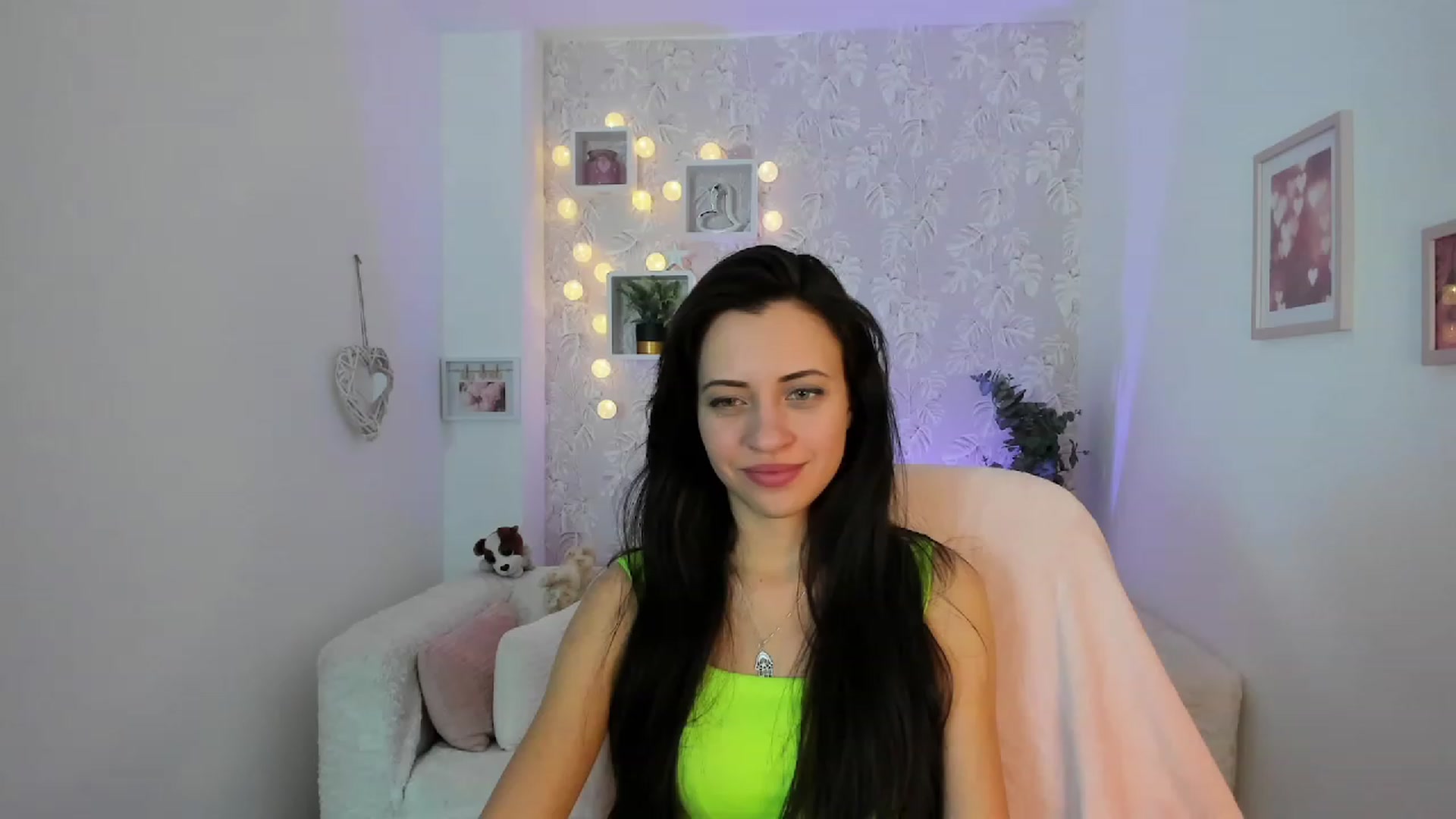 Gallery image thumbnail from Kathy_White's myfreecams stream on, 02/07/2023, 15:04 image 7 of 20