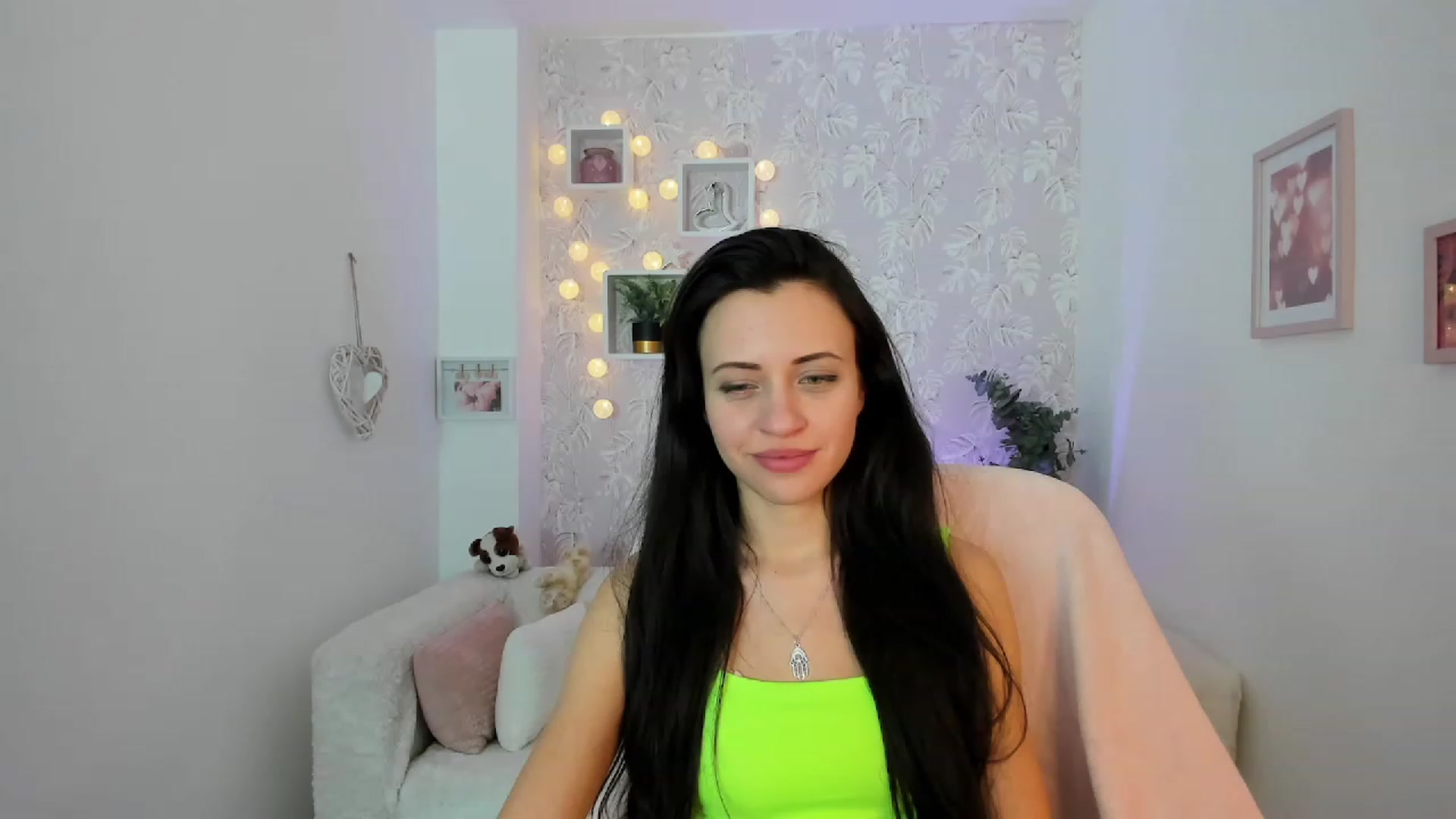 Gallery image thumbnail from Kathy_White's myfreecams stream on, 02/07/2023, 16:52 image 14 of 20