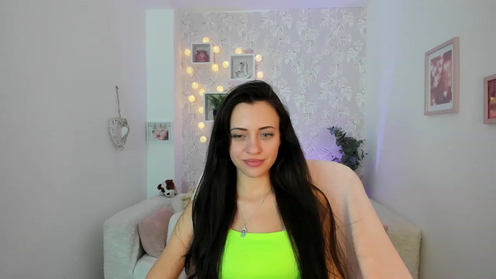 Gallery image thumbnail from Kathy_White's myfreecams stream on, 02/07/2023, 18:18 image 6 of 20