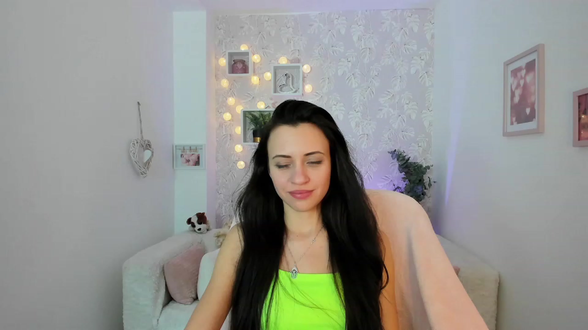 Gallery image thumbnail from Kathy_White's myfreecams stream on, 02/07/2023, 18:18 image 7 of 20