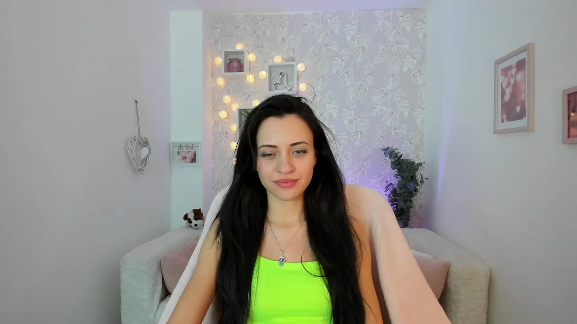 Gallery image thumbnail from Kathy_White's myfreecams stream on, 02/07/2023, 18:18 image 3 of 20