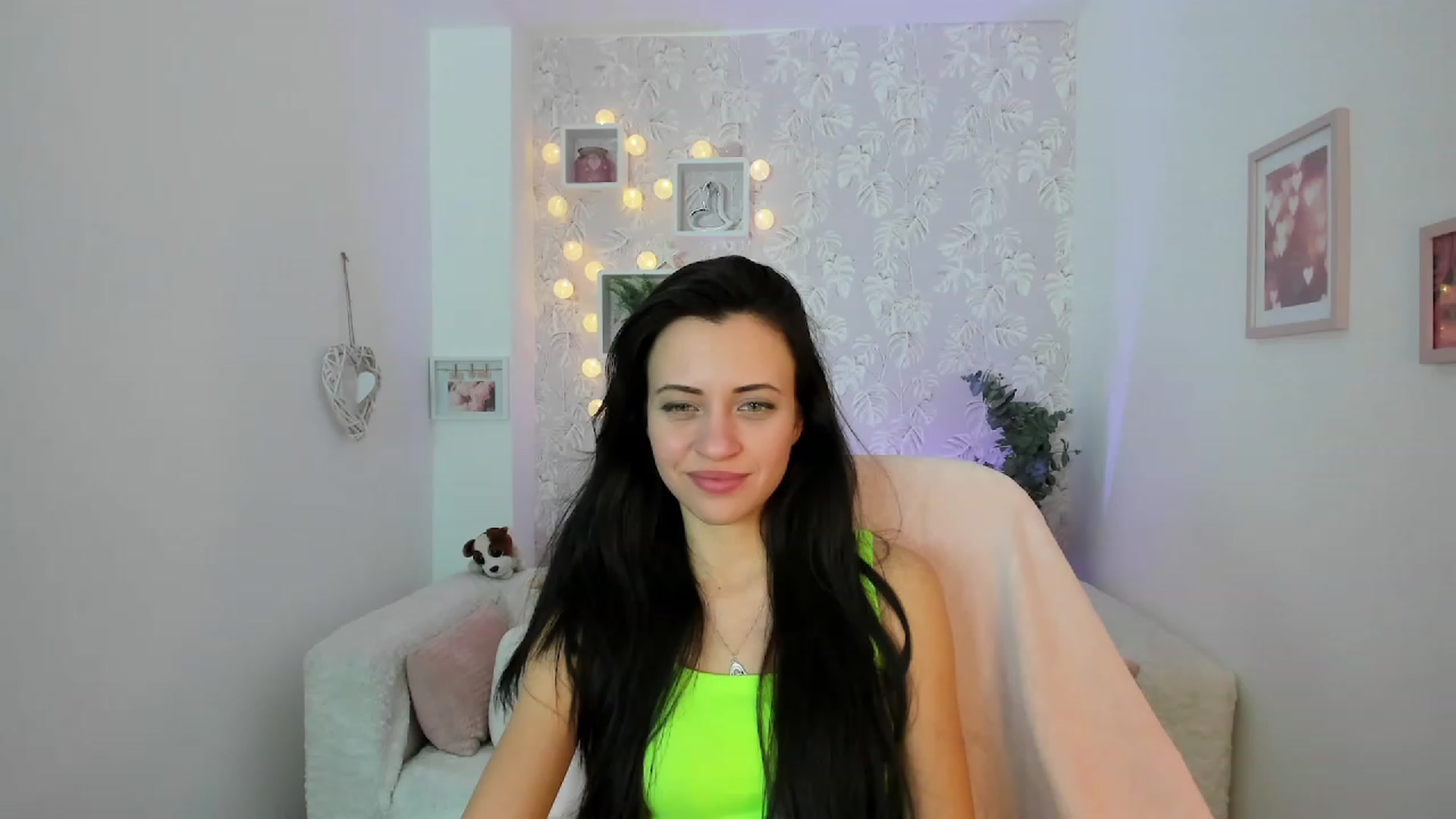 Gallery image thumbnail from Kathy_White's myfreecams stream on, 02/07/2023, 18:18 image 1 of 20